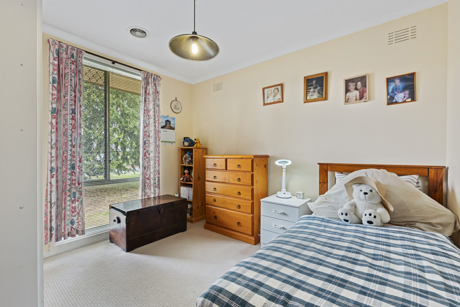 37 Marlock Street, RIVETT