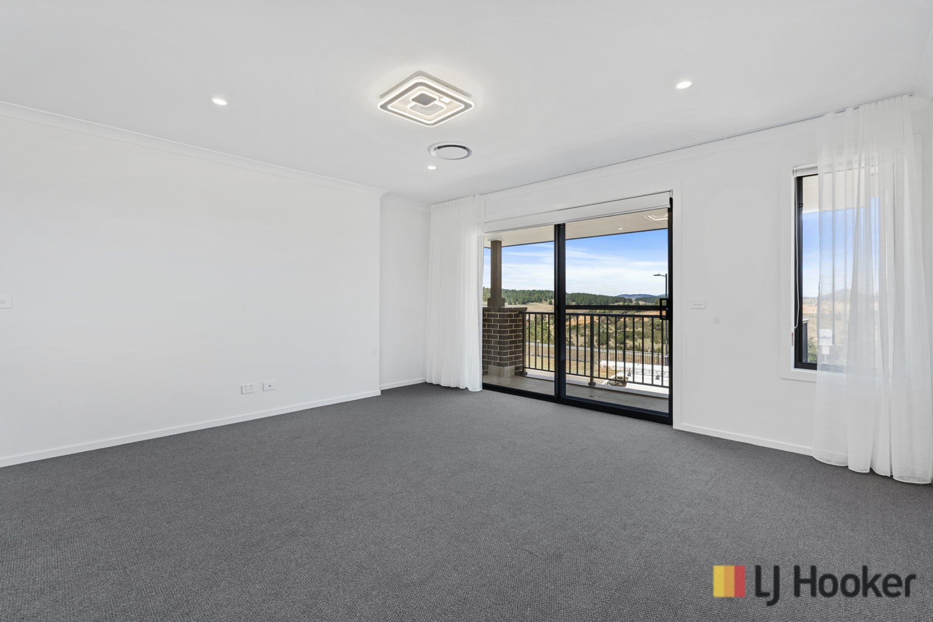 72 Thancoupie Crescent, WHITLAM