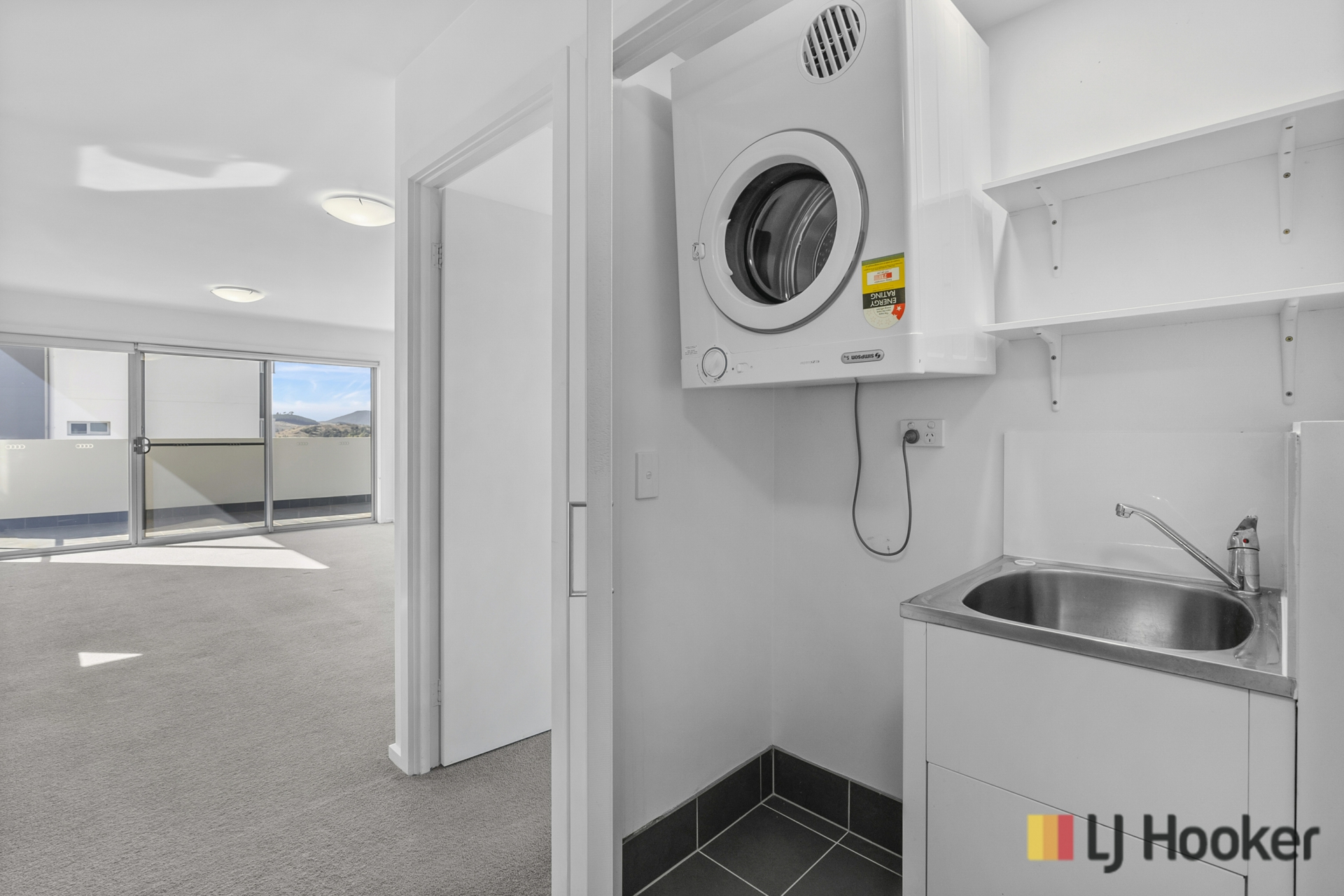 154/45 Catalano Street, WRIGHT
