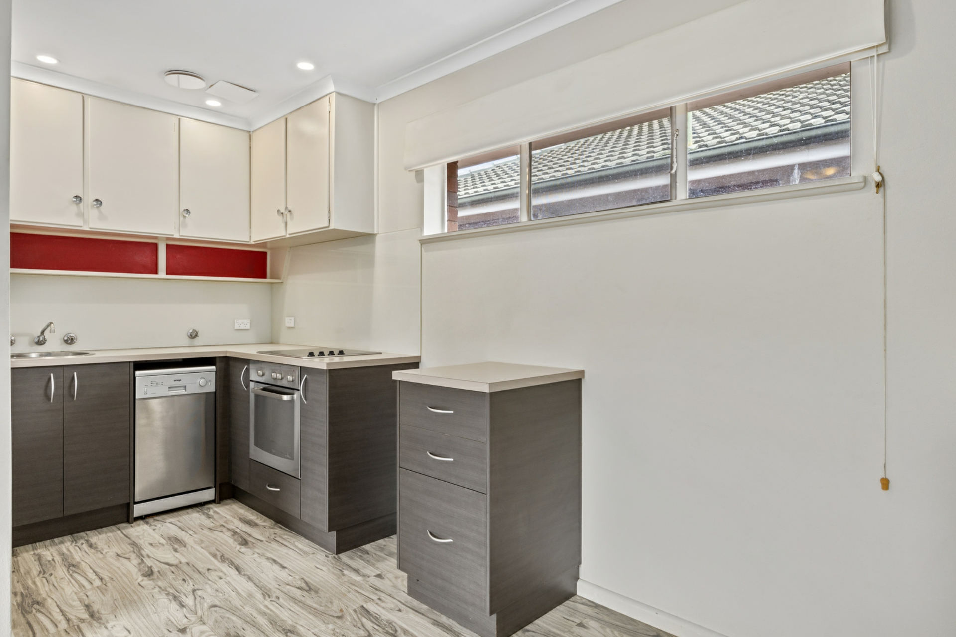 7/4 Nuyts Street, RED HILL