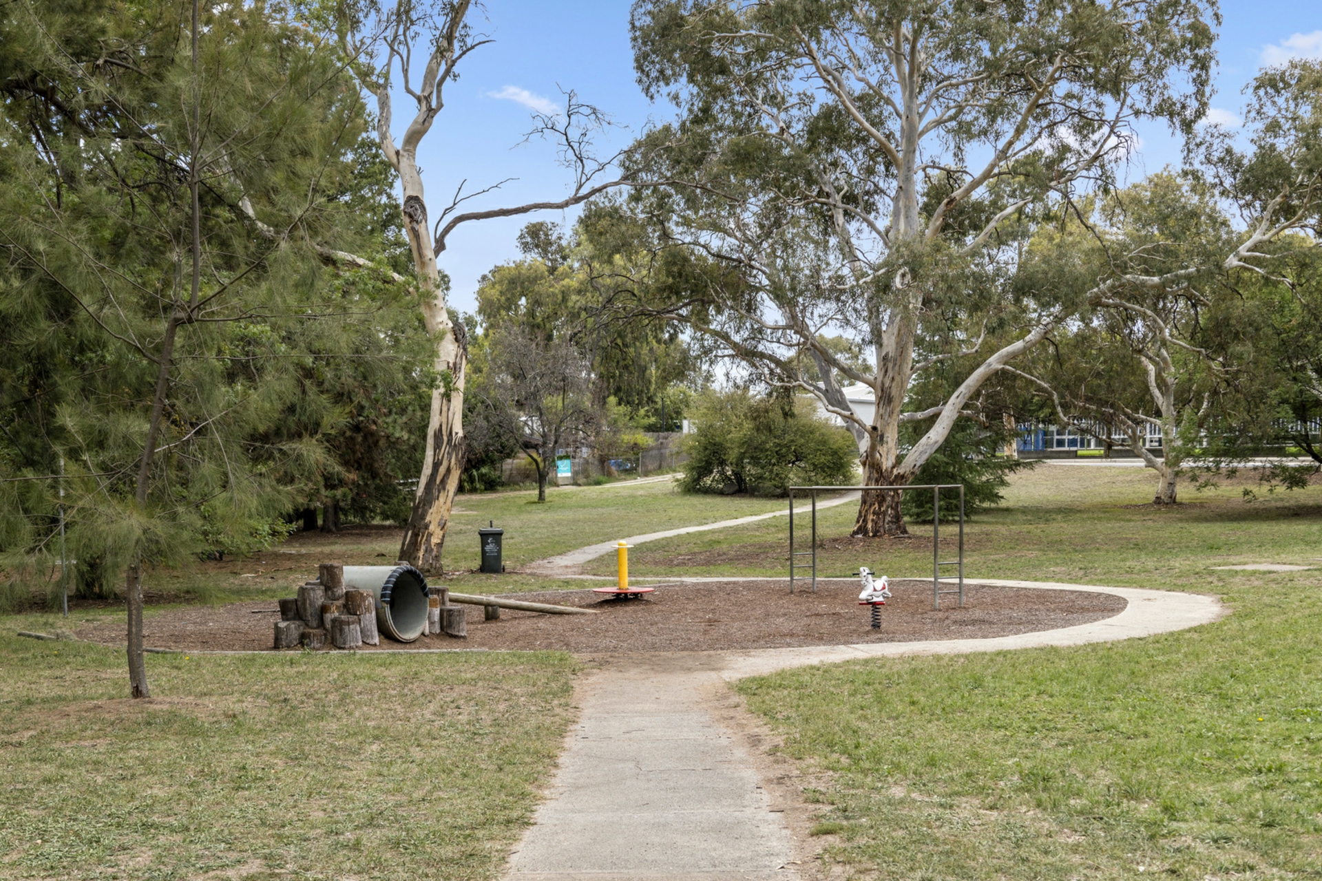 7/4 Nuyts Street, RED HILL