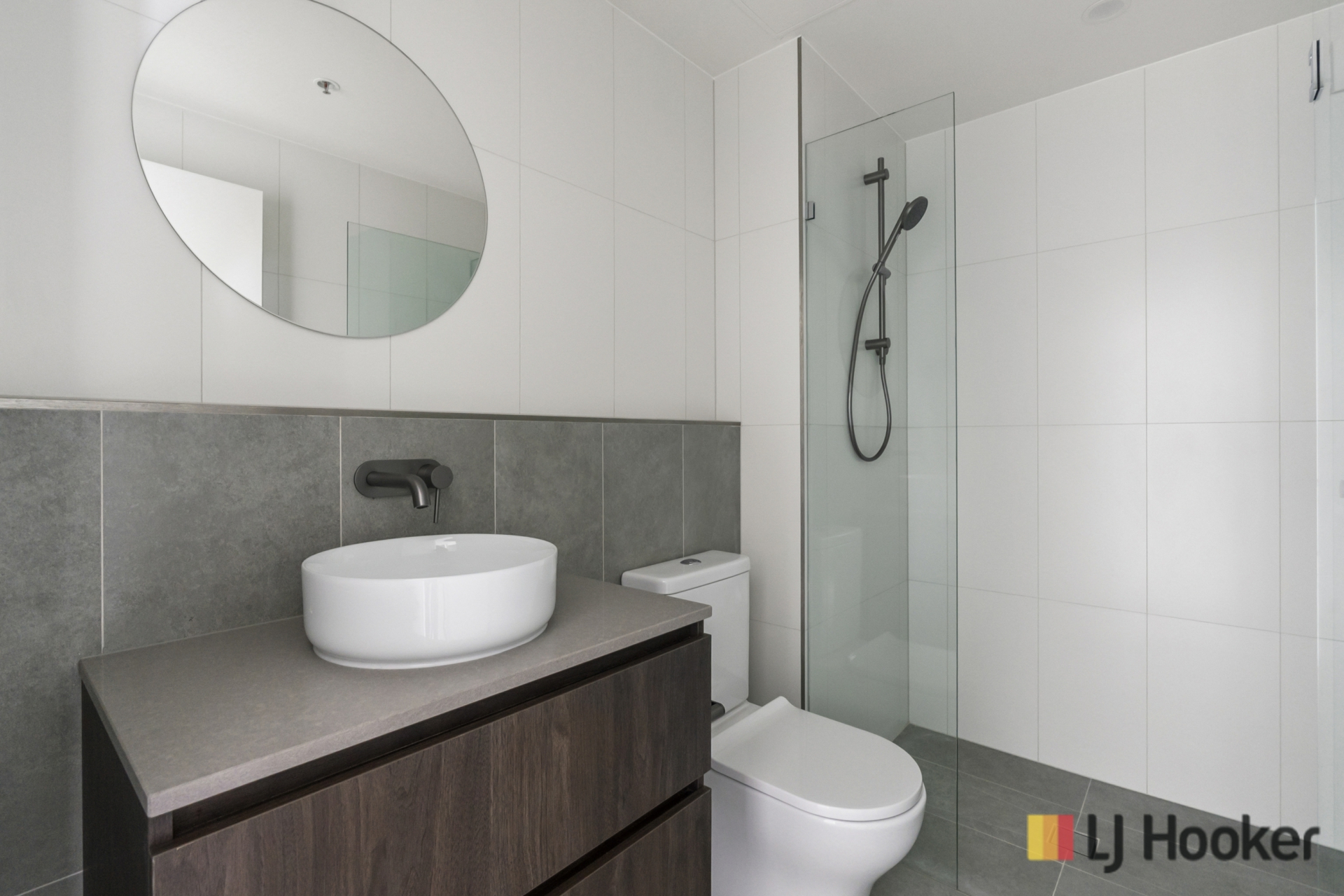 1011/61 Camilleri Way, Gungahlin