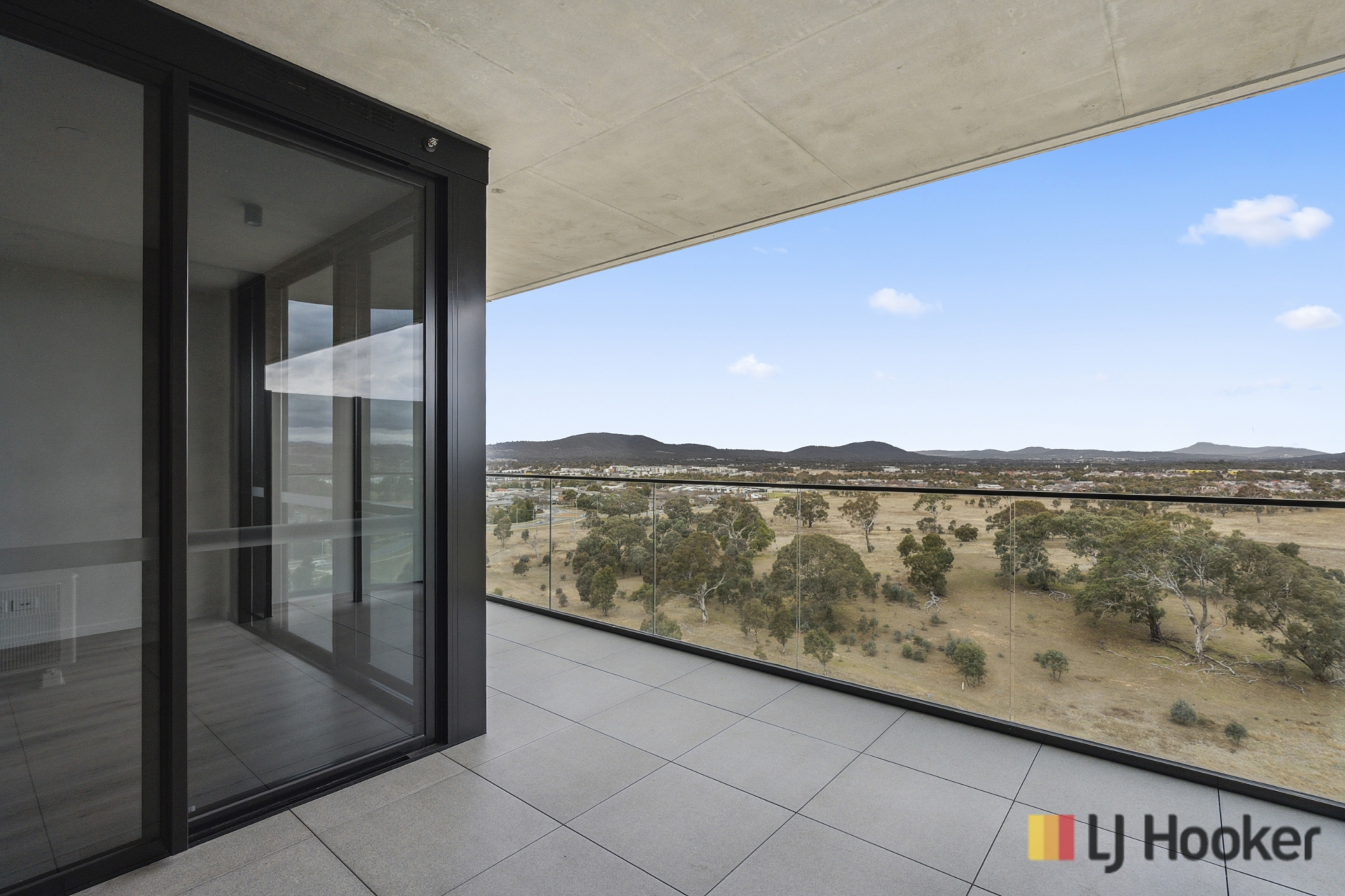 1011/61 Camilleri Way, Gungahlin