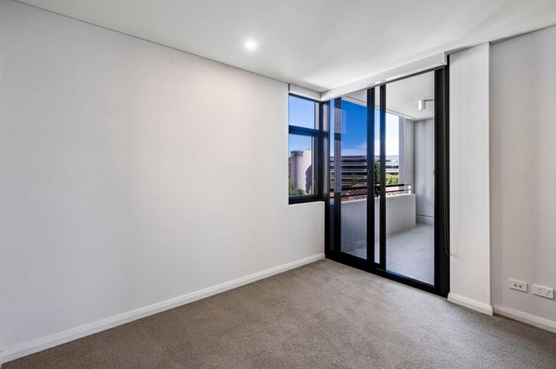 28/30 Blackall Street, BARTON