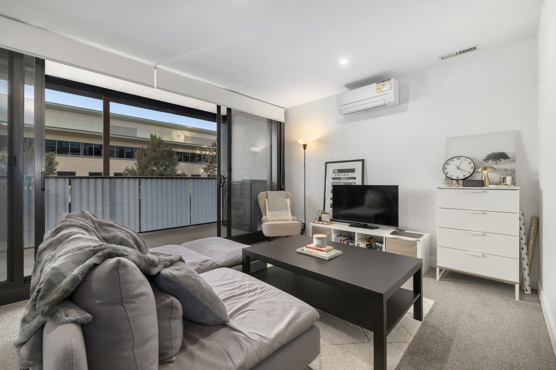 314/2 Furzer Street — photo 4 of 11