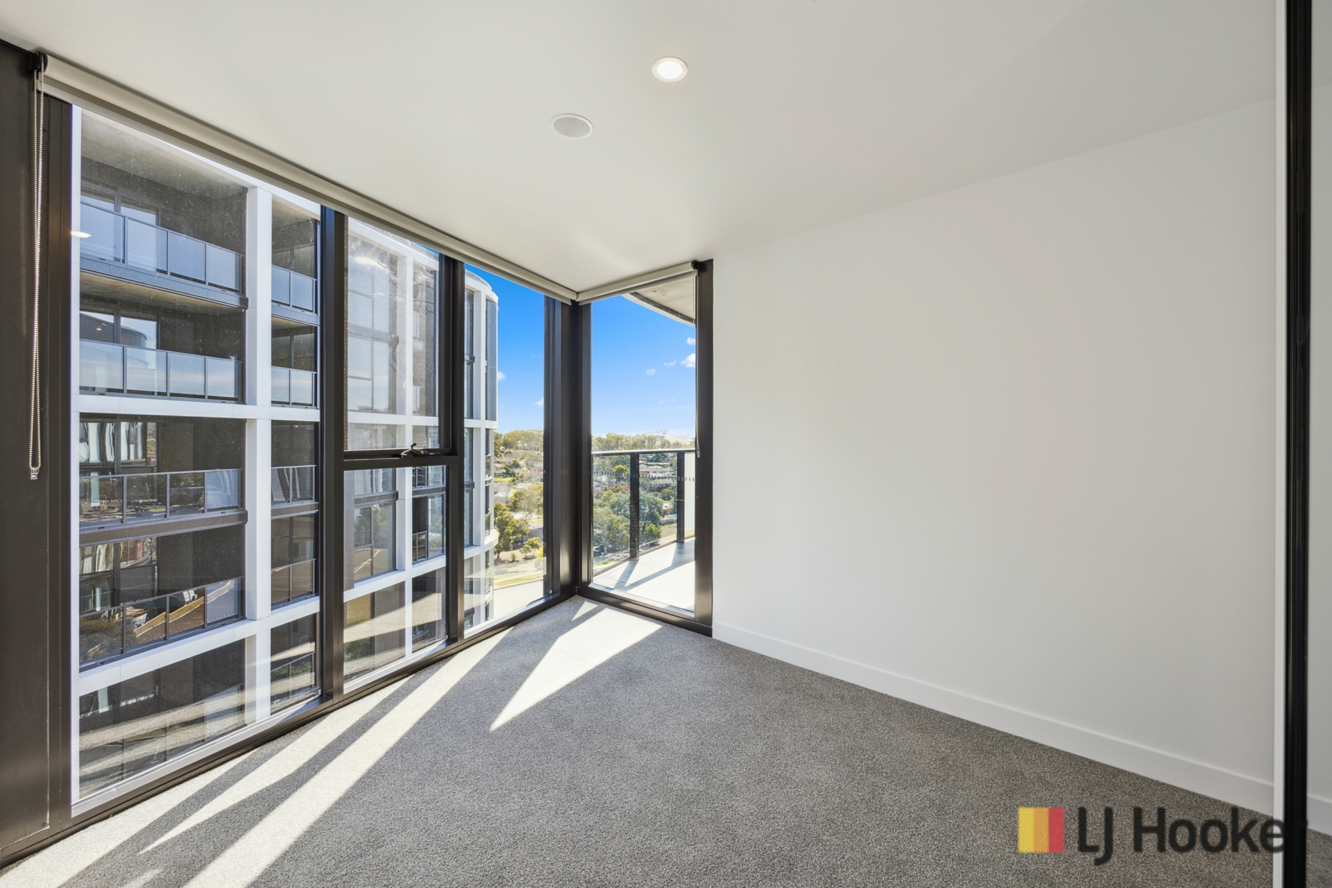 1006/11 Launceston Street, PHILLIP