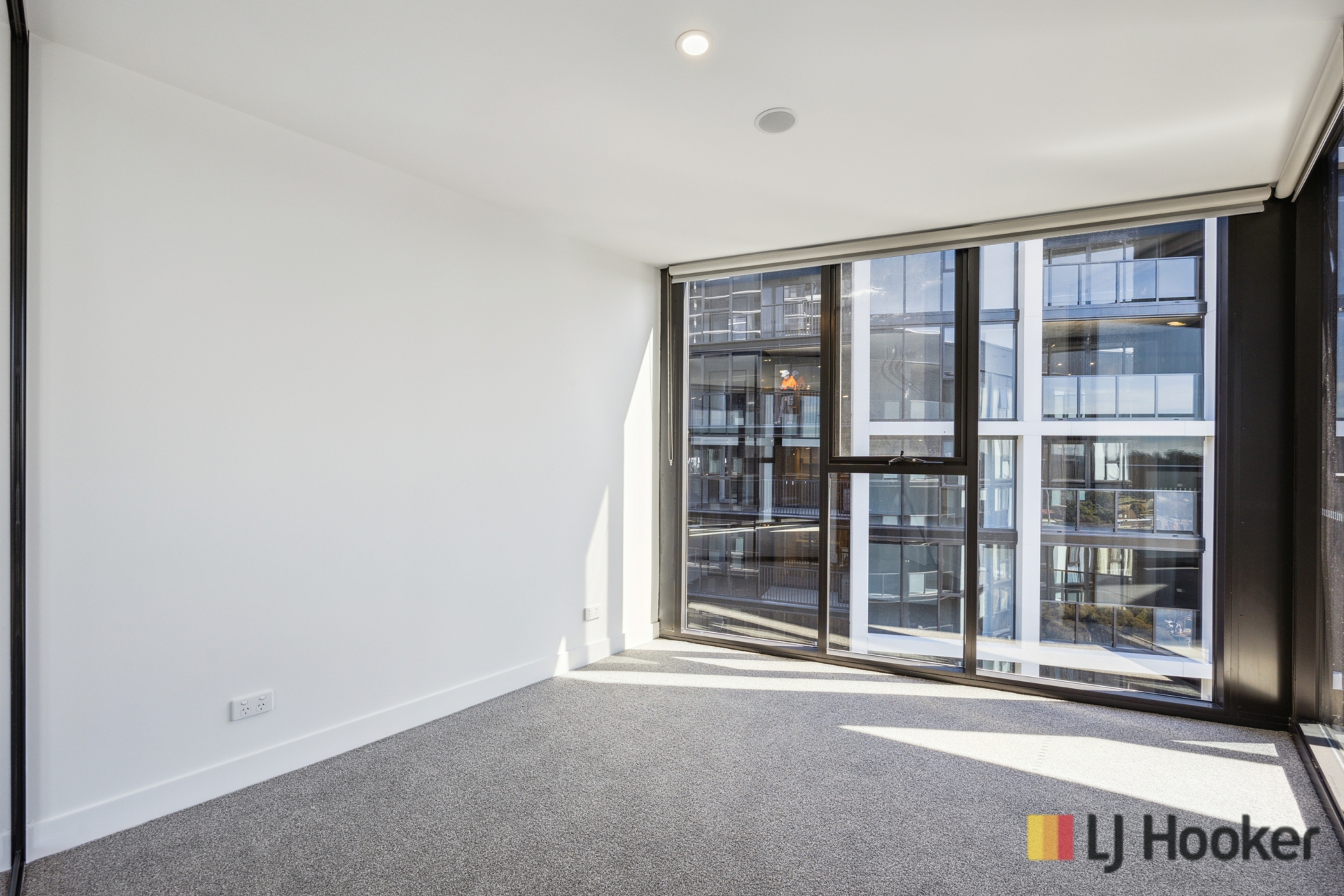 1006/11 Launceston Street, PHILLIP
