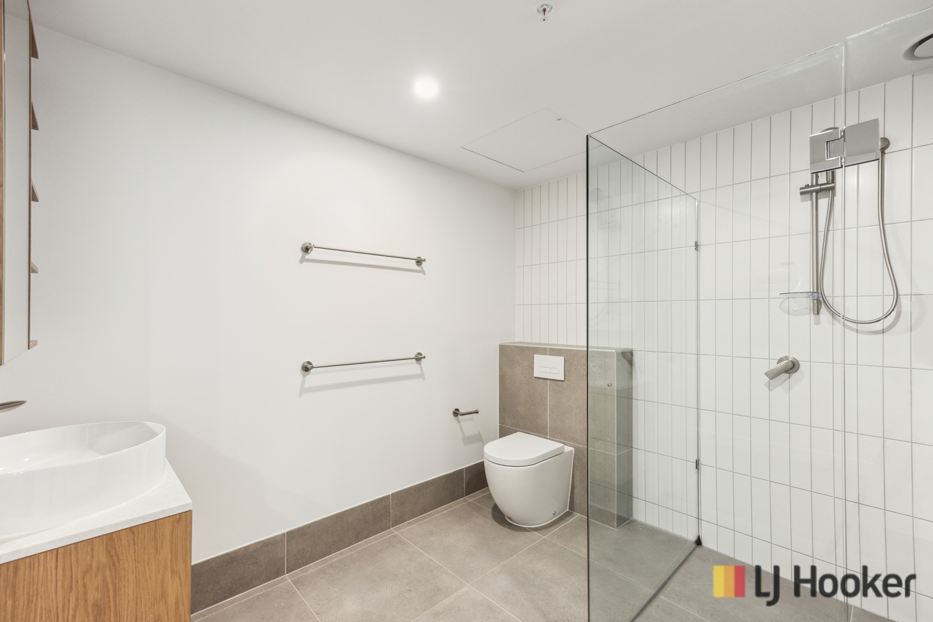 1006/11 Launceston Street, PHILLIP