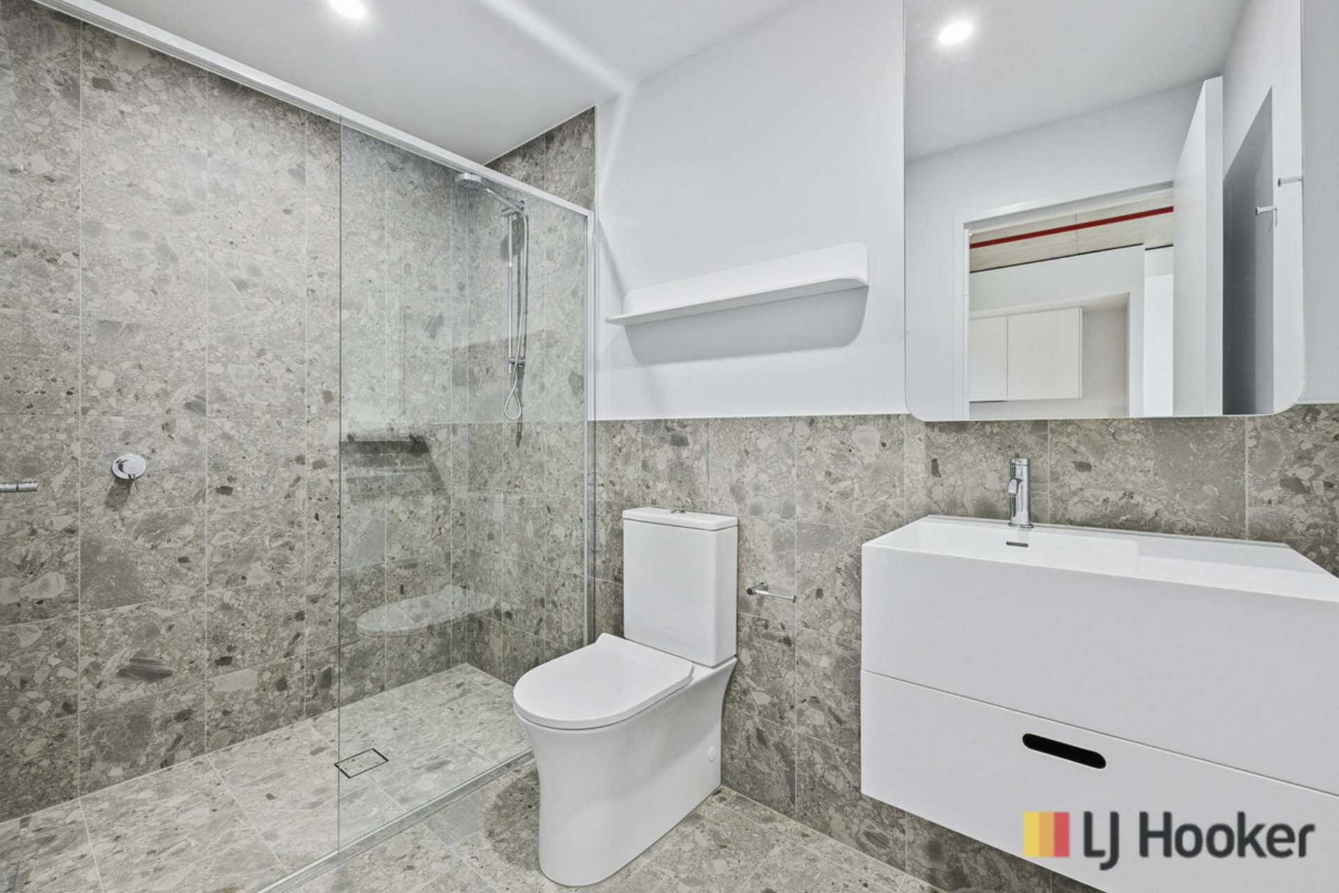 1509/1 Corinna Street — photo 8 of 18