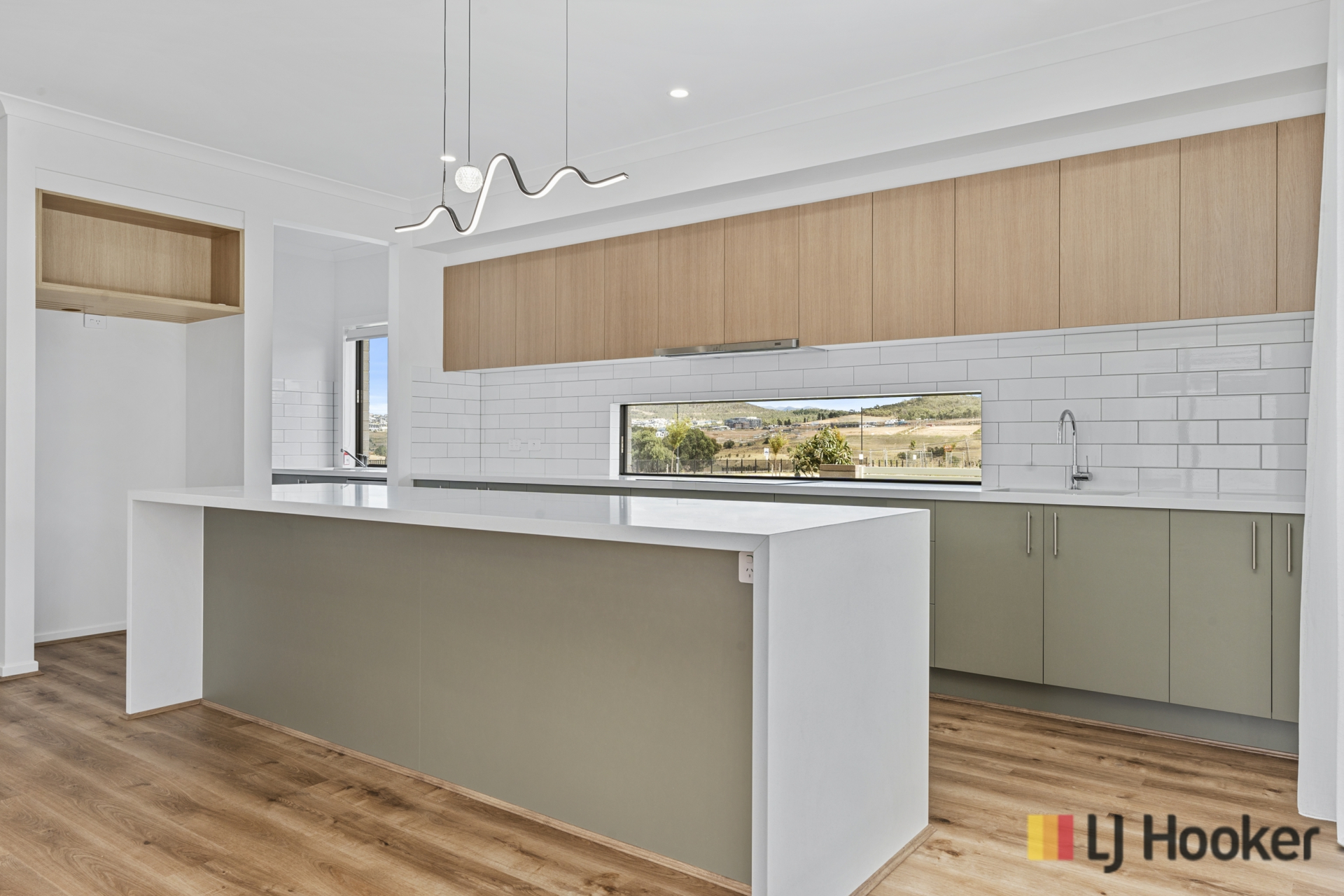 72 Thancoupie Crescent, Whitlam ACT - for Rent - LJ Hooker