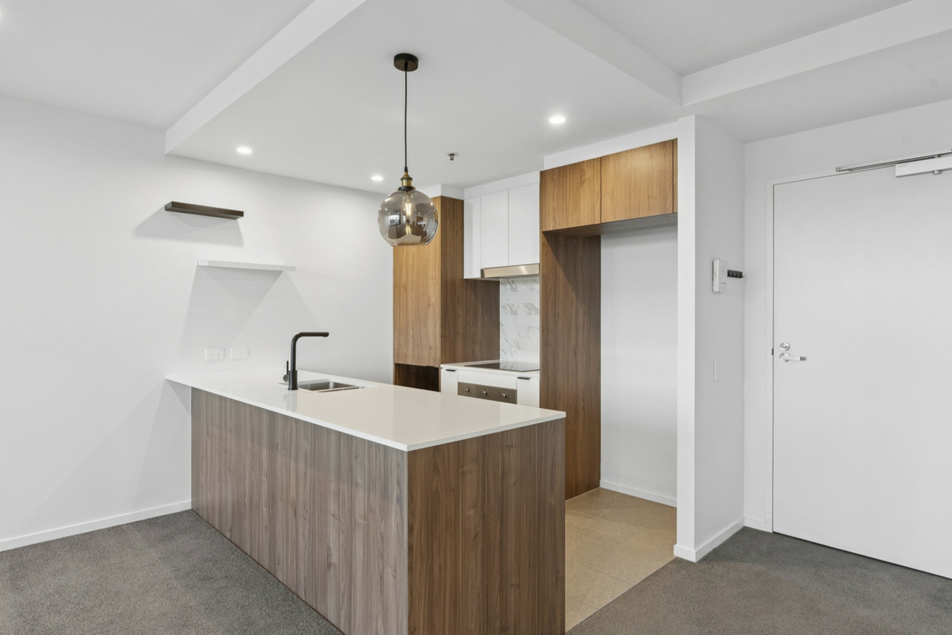 709/15 Bowes Street — photo 5 of 22