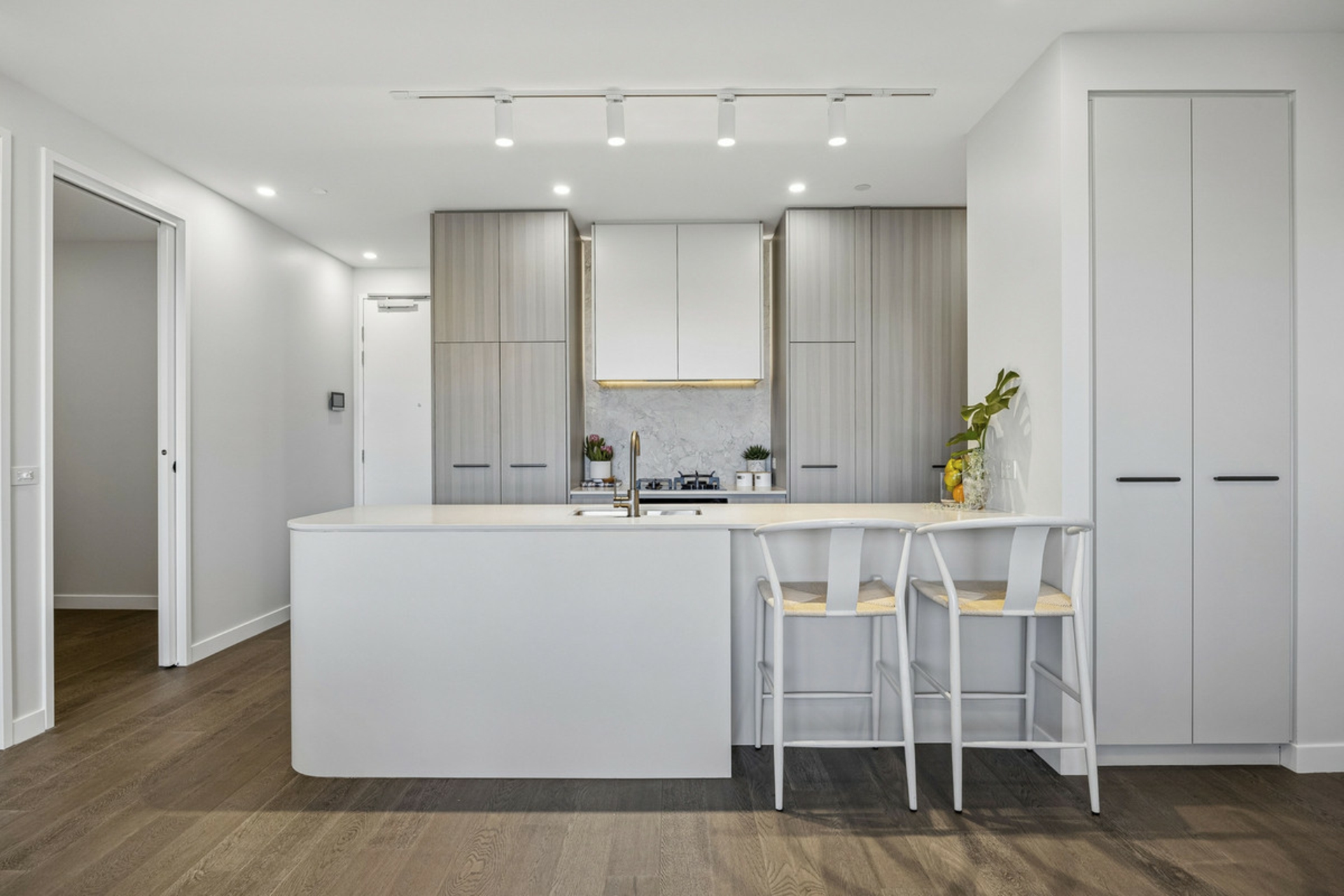 501/302 Northbourne Avenue — photo 4 of 22