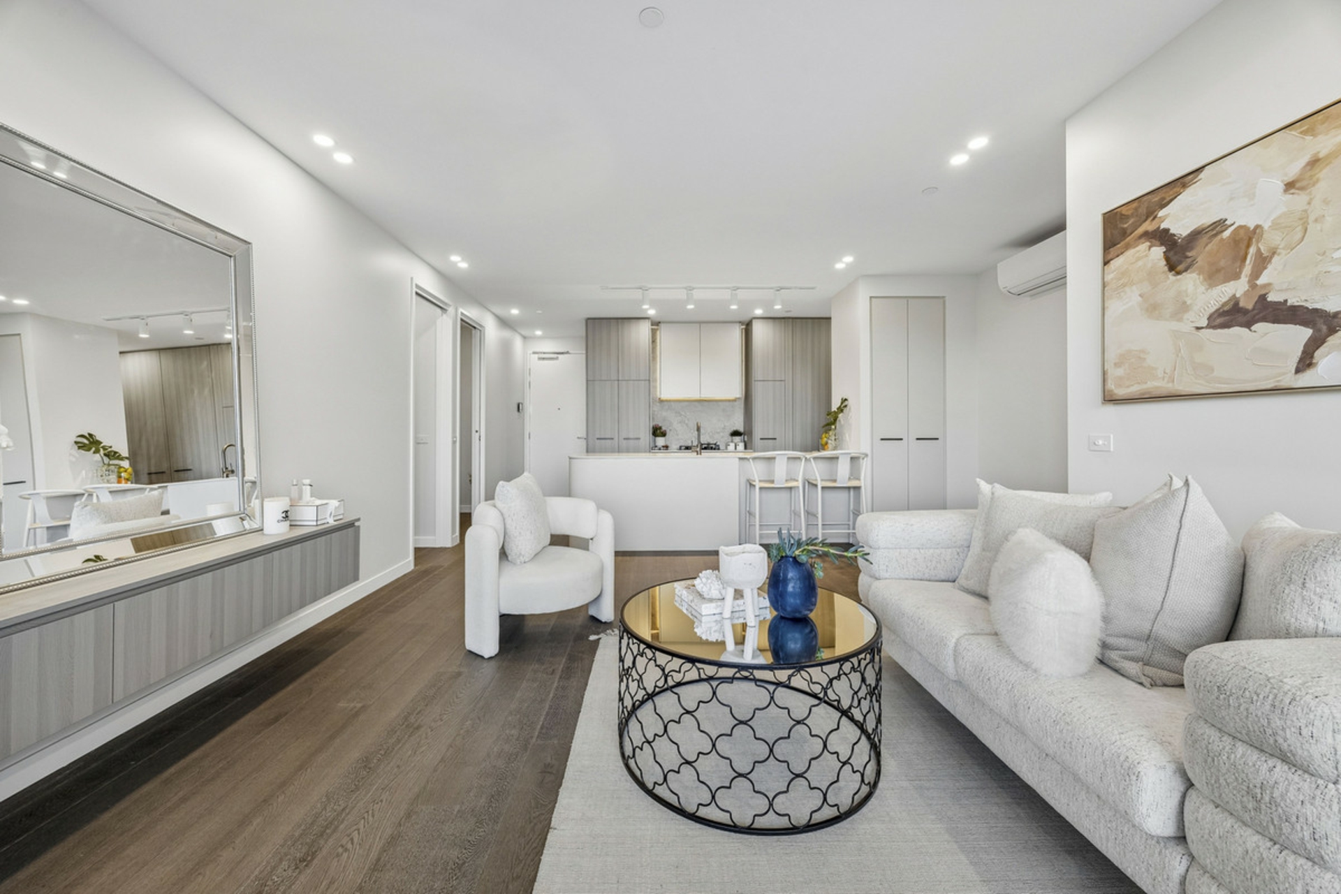 501/302 Northbourne Avenue — photo 8 of 22