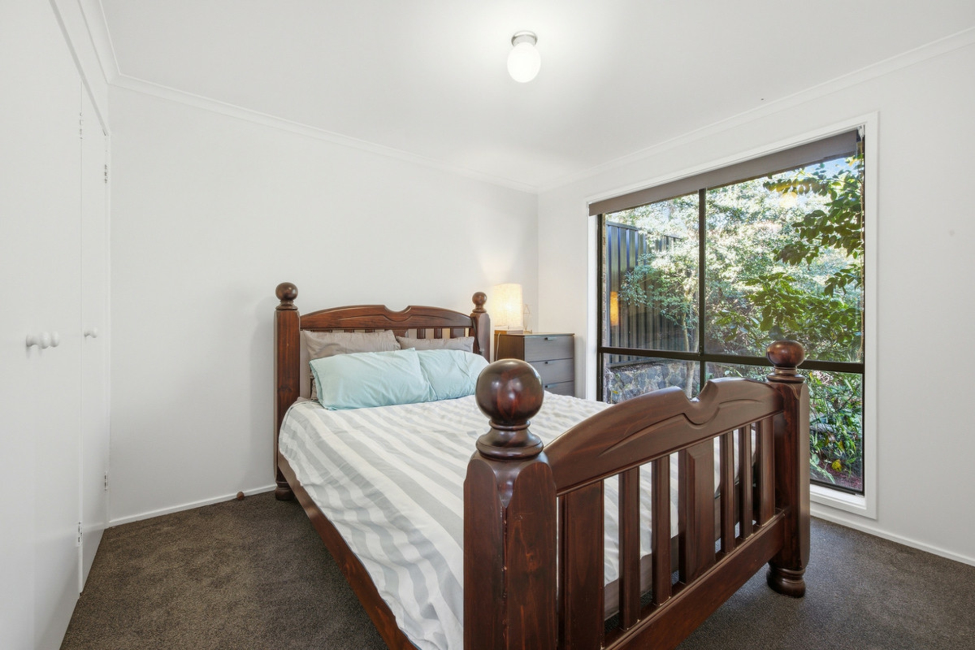 7 Burge Close — photo 14 of 21