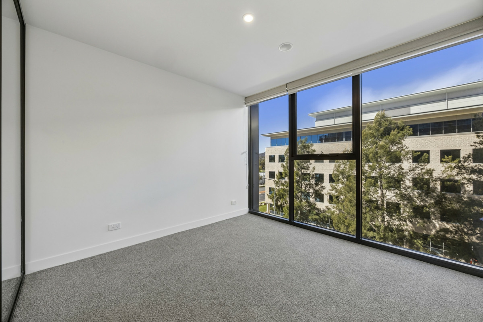 302/2 Furzer Street — photo 8 of 18