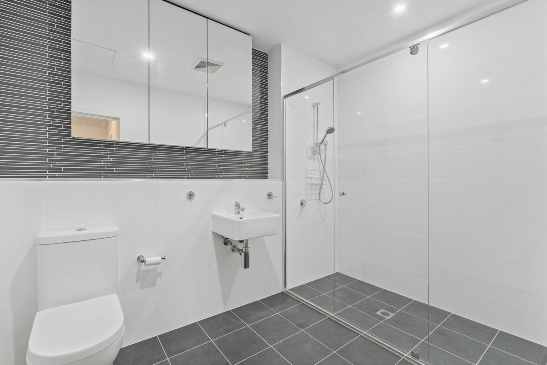 77/40 Philip Hodgins Street — photo 15 of 22