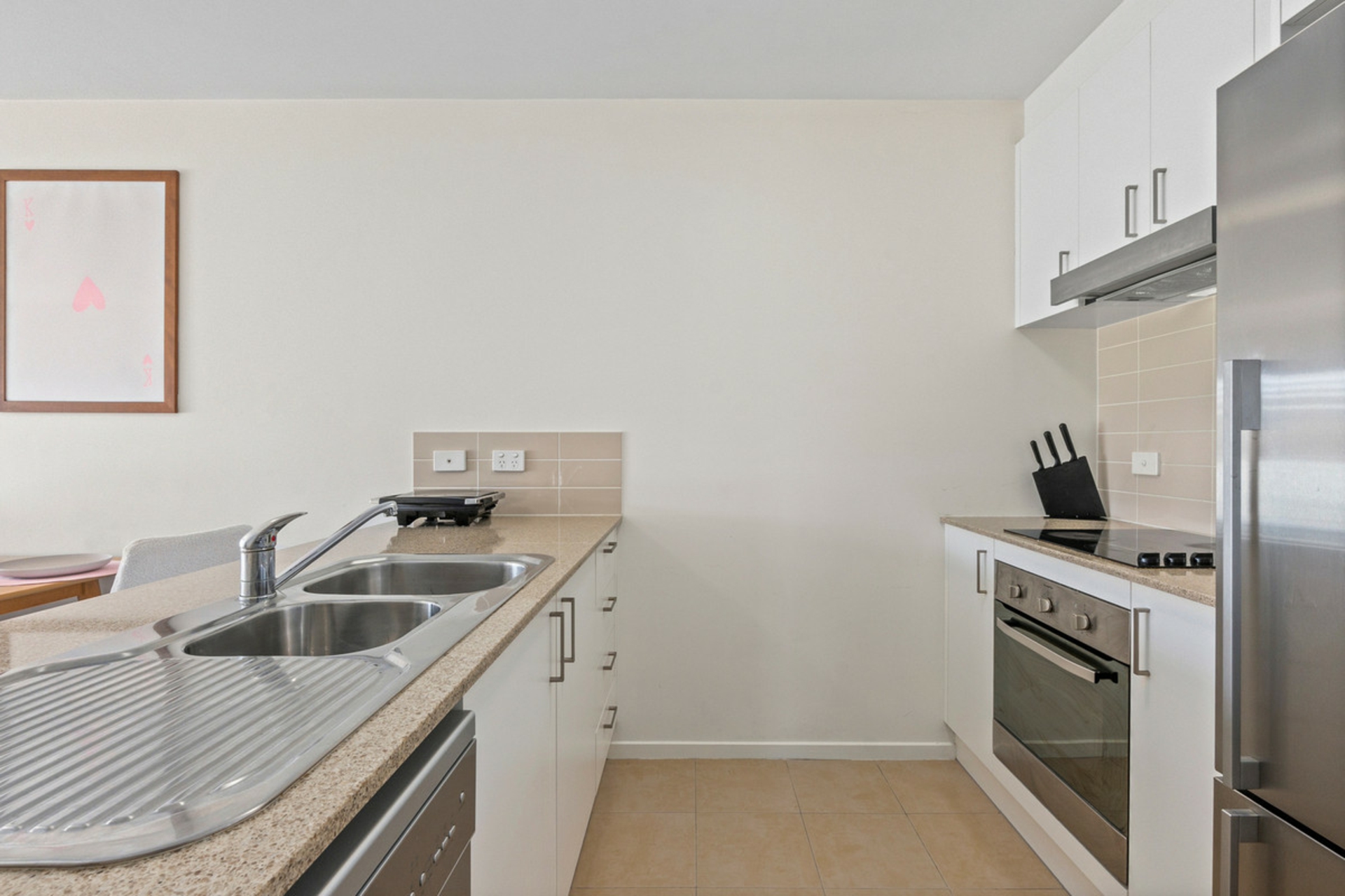 36/41 Philip Hodgins Street — photo 4 of 19
