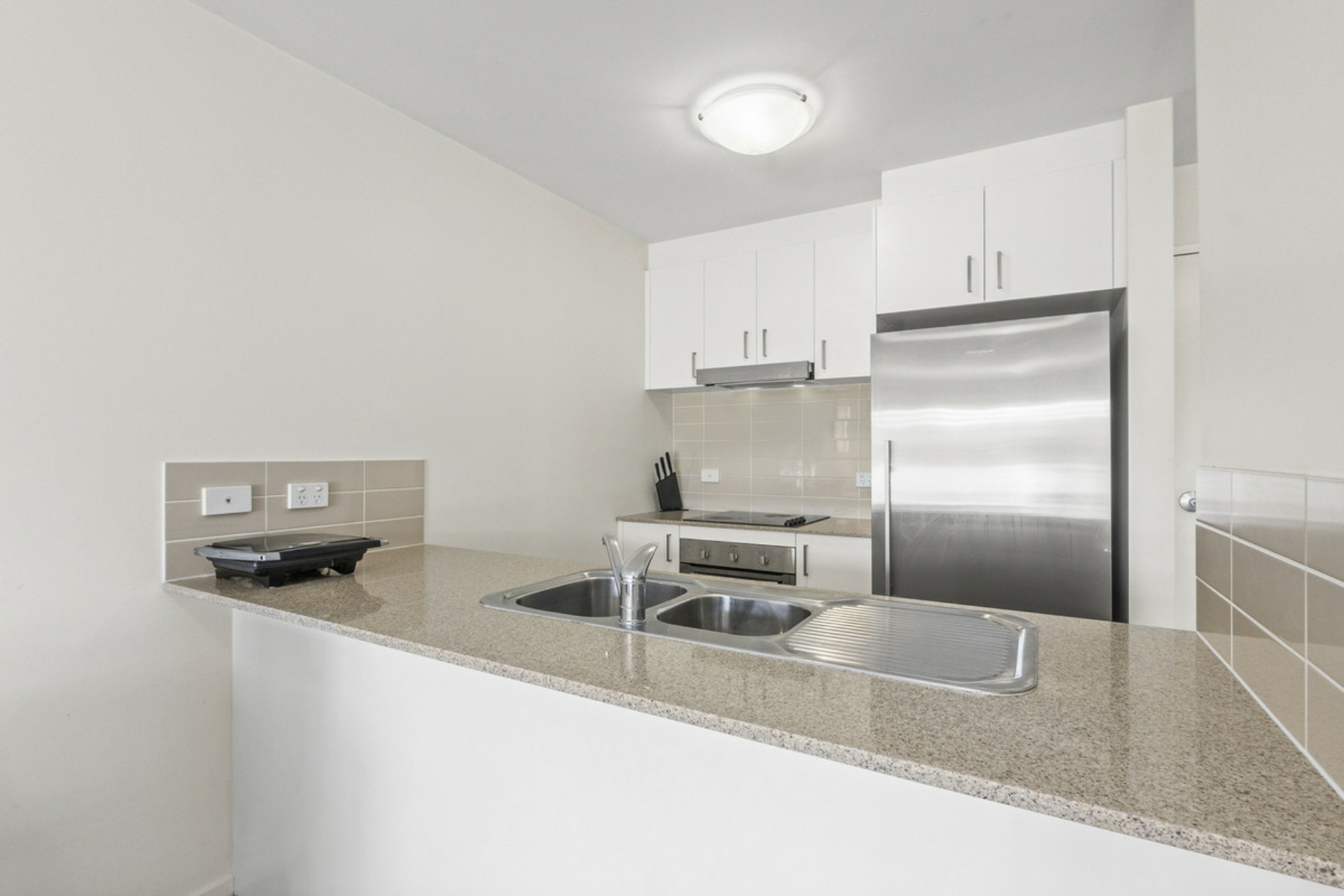36/41 Philip Hodgins Street — photo 7 of 19
