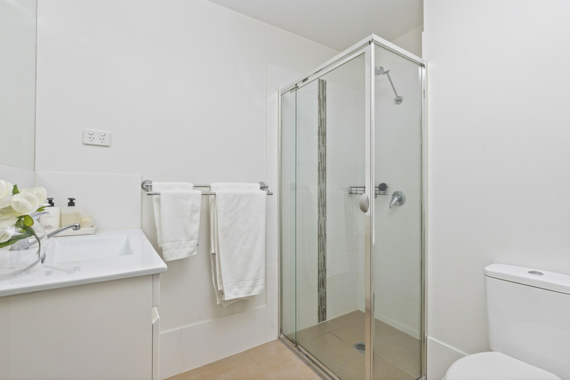 36/41 Philip Hodgins Street — photo 16 of 19