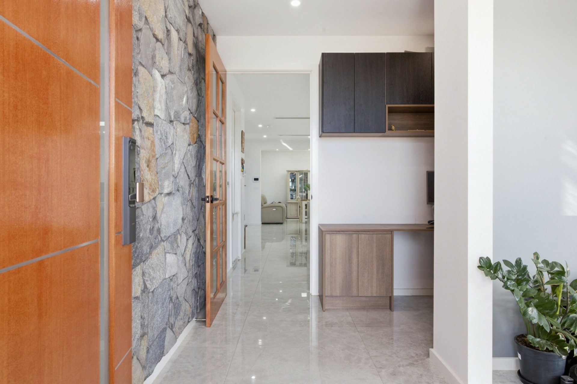 29 Harriott Street — photo 3 of 30