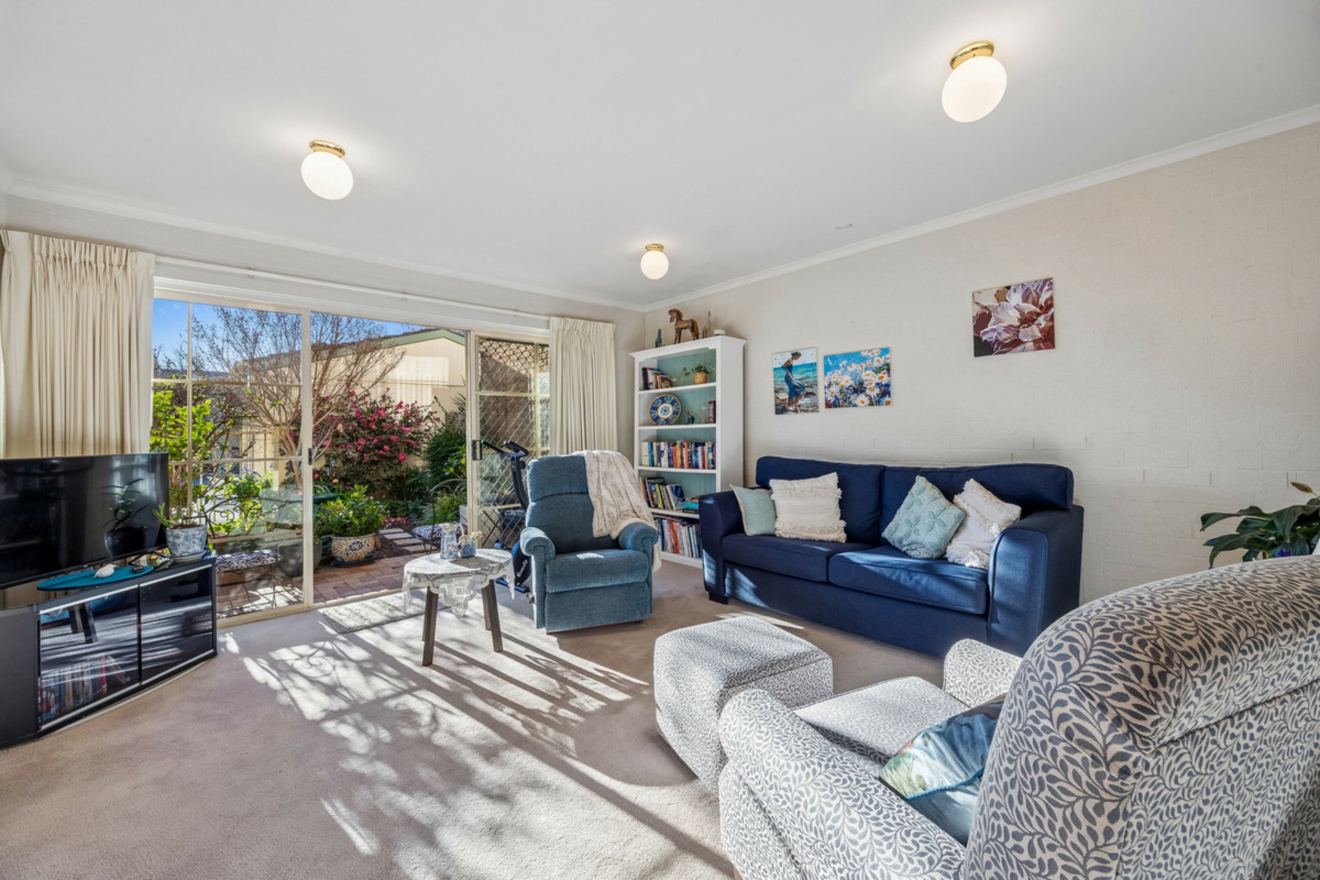 37/42 Jerrabomberra Avenue — photo 6 of 19
