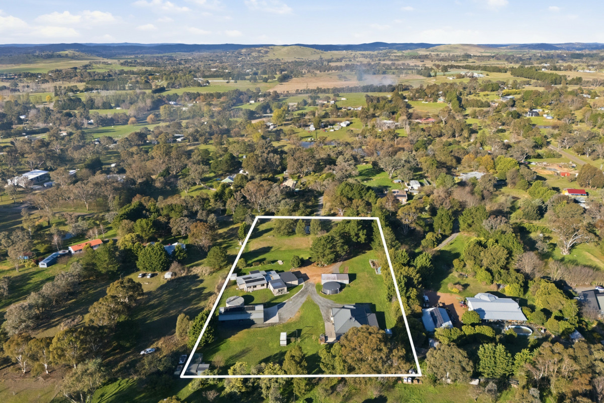 17 Woodleigh Drive — photo from LJ Hooker Woden | Weston