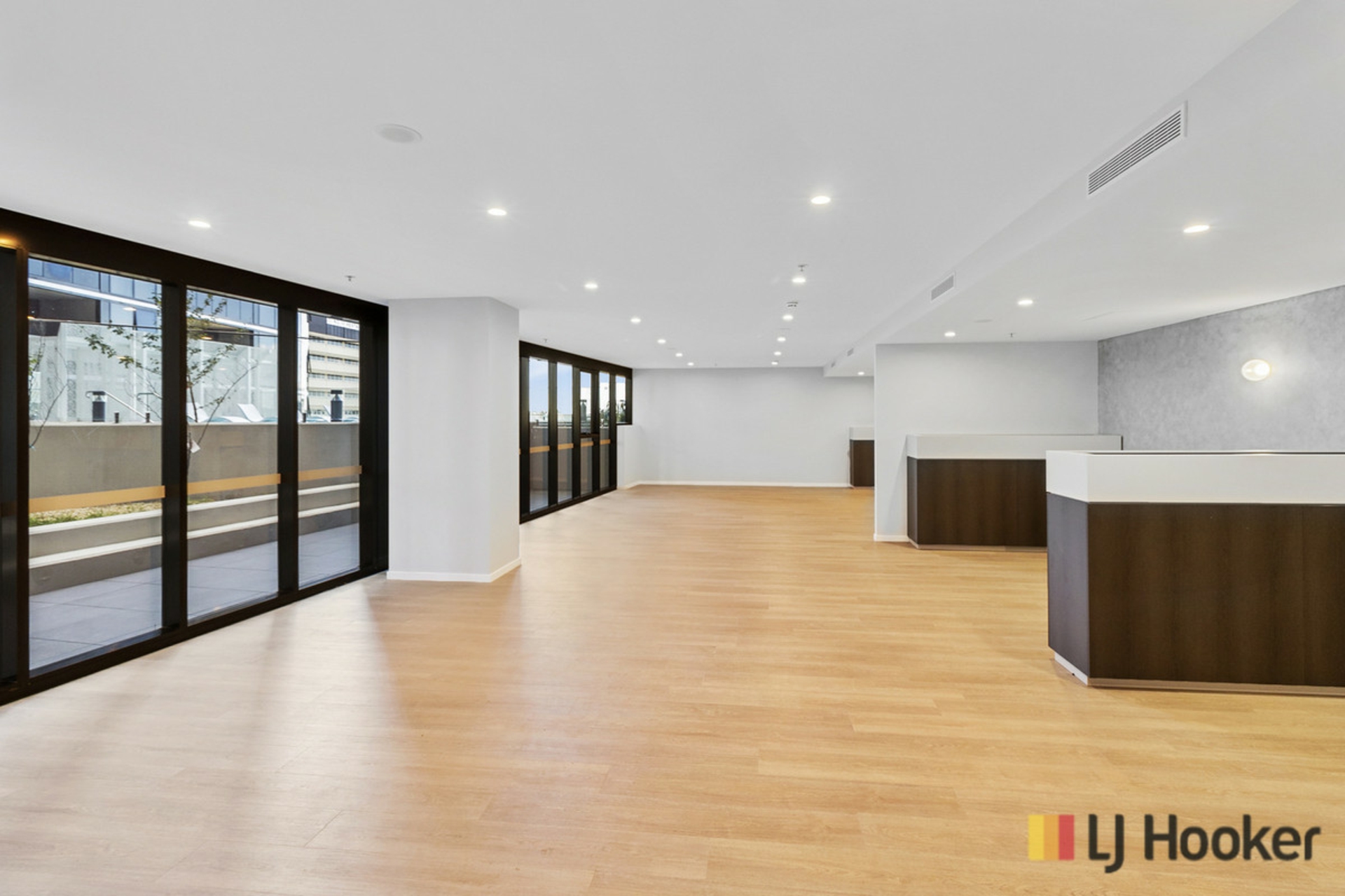 2108/15 Bowes Street — photo 17 of 21