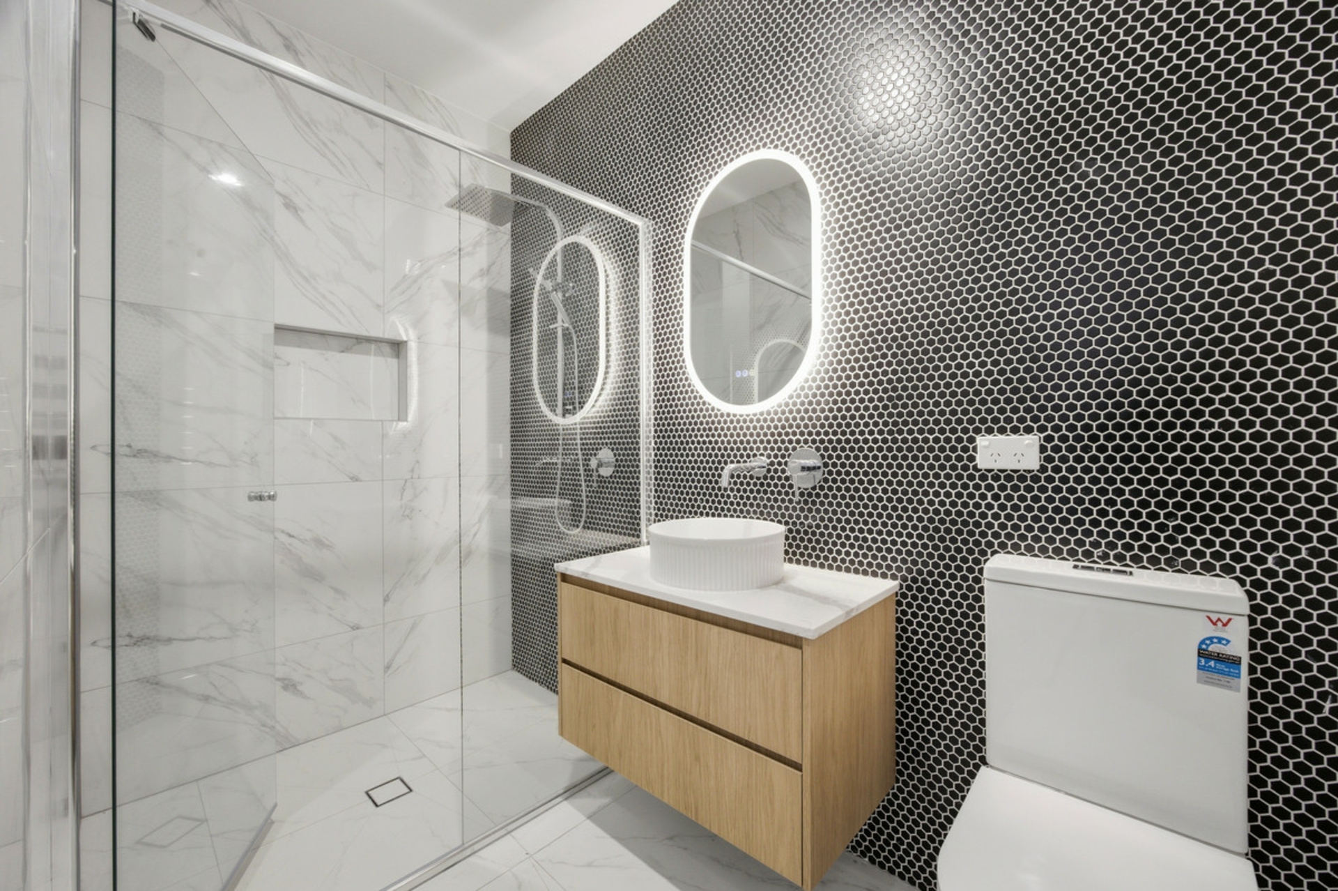101B Higinbotham Street — photo 16 of 18