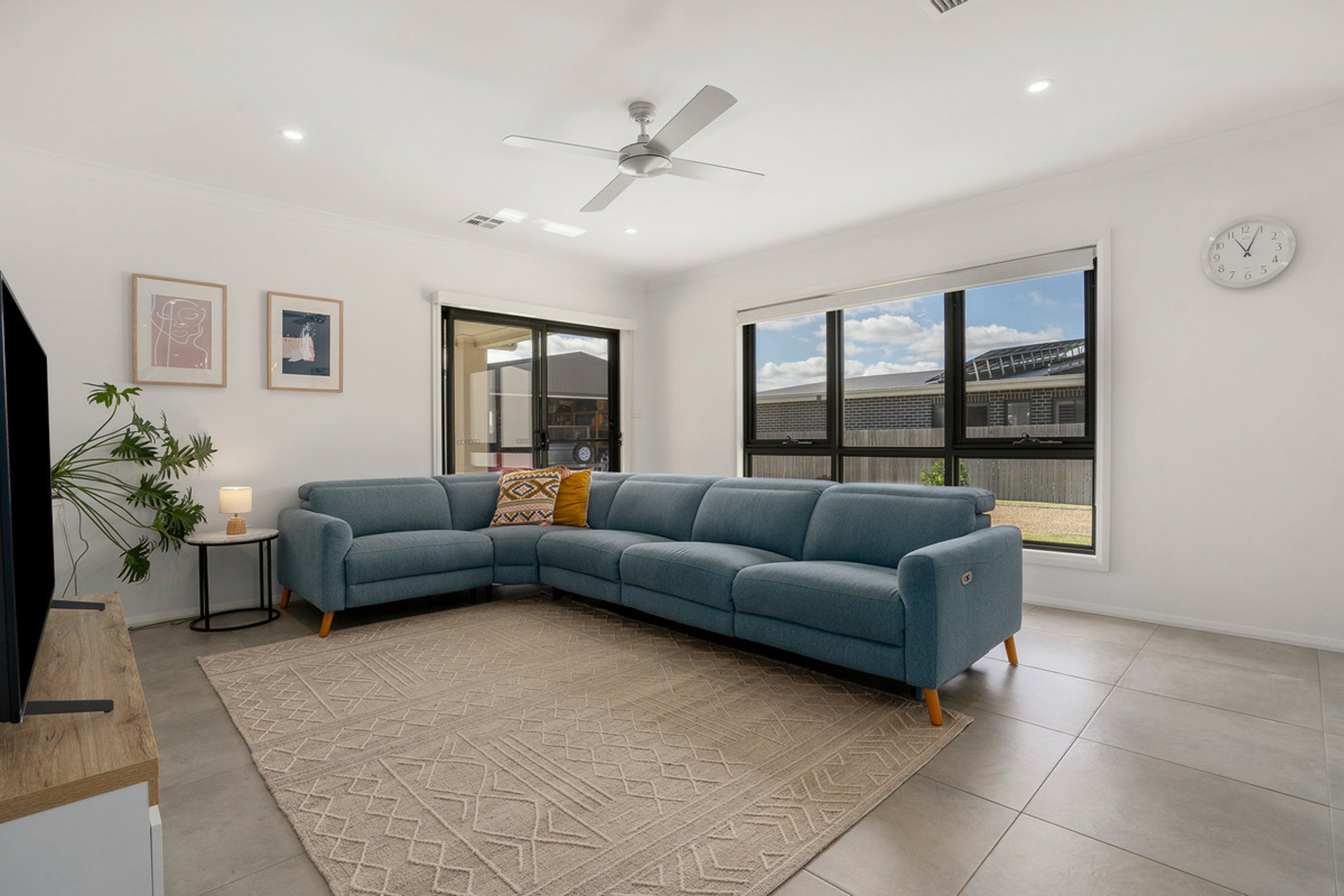 5 Joan Street — photo 6 of 27