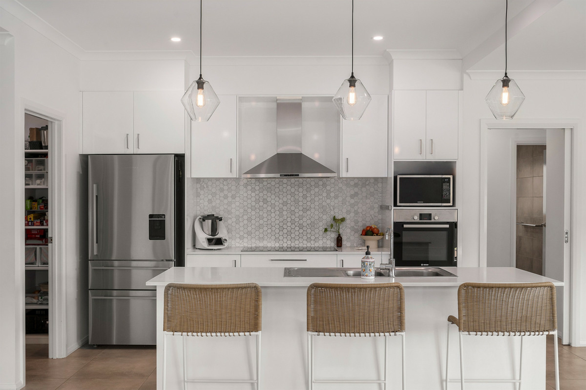5 Joan Street — photo 9 of 27