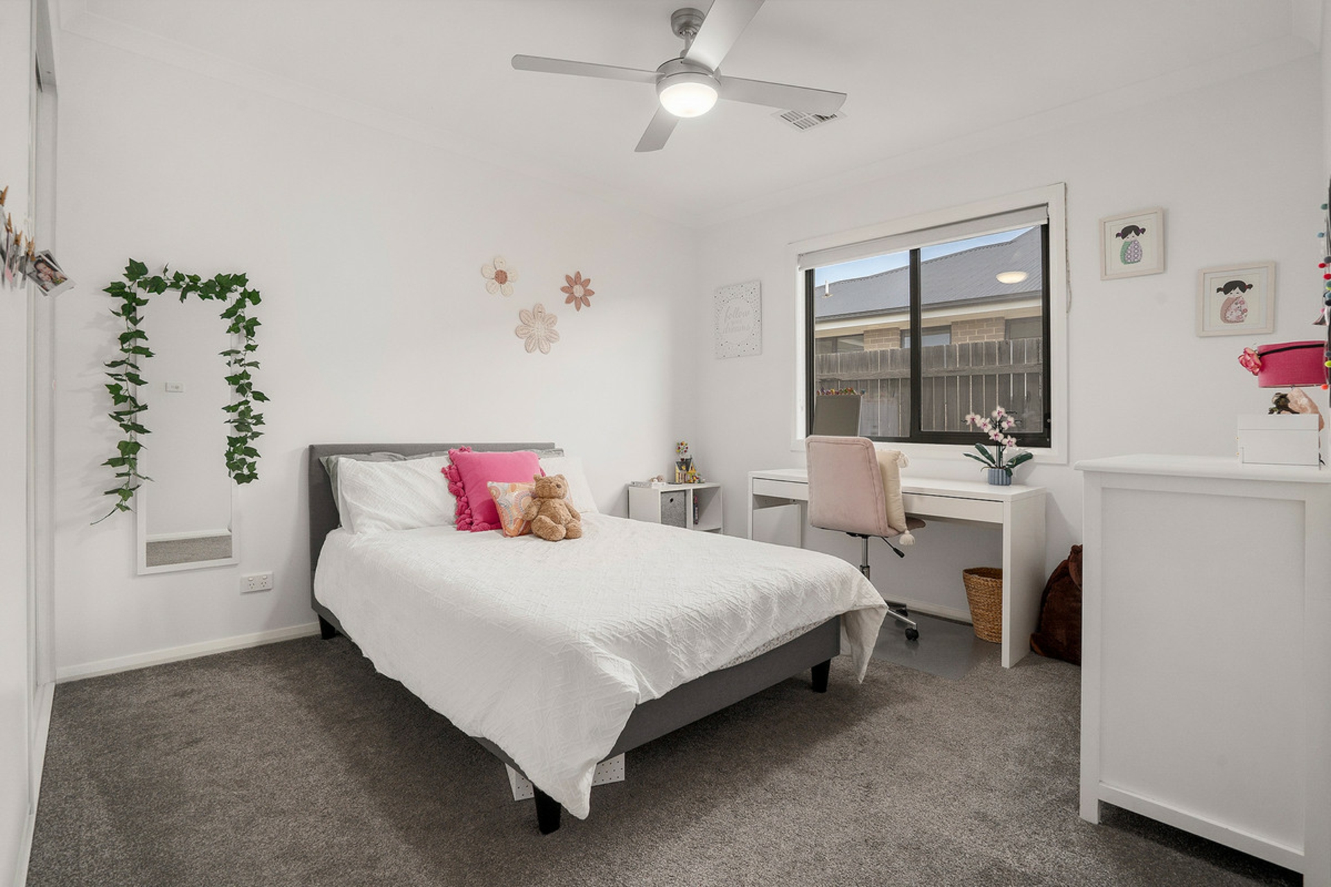 5 Joan Street — photo 13 of 27