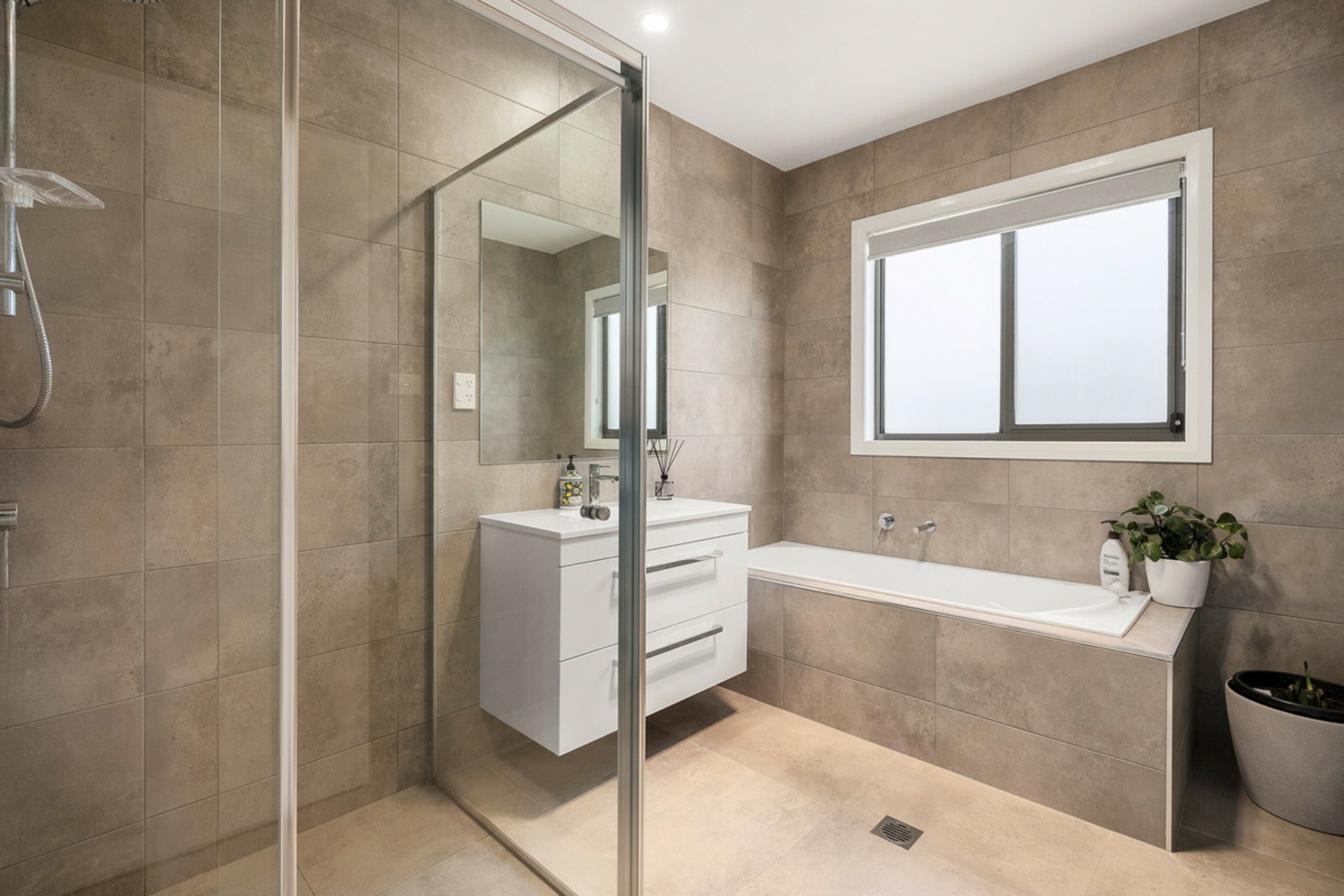 5 Joan Street — photo 16 of 27