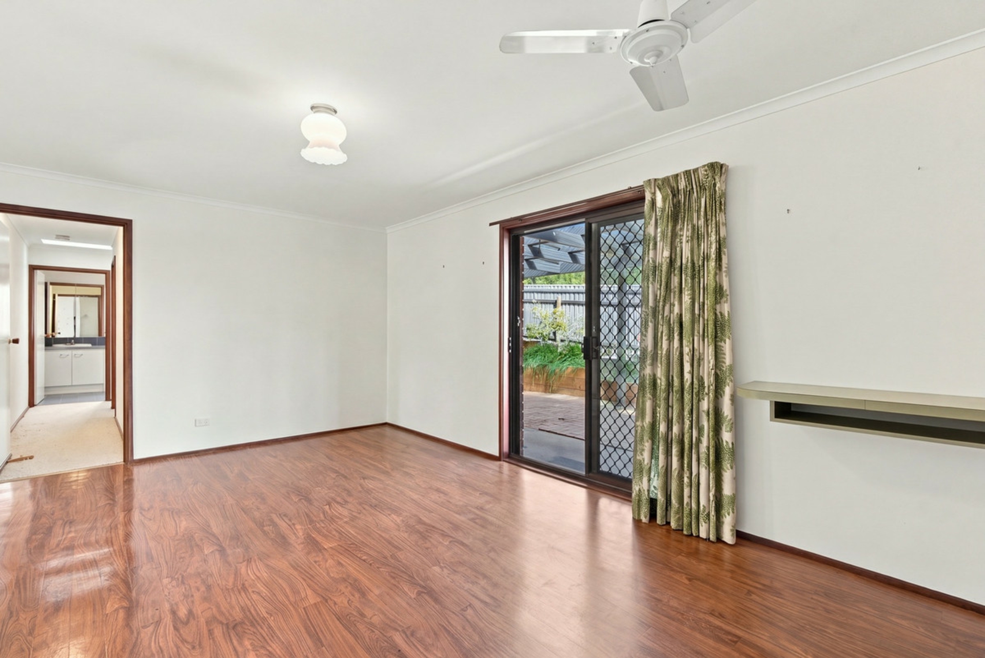 14 Dugdale Street — photo 10 of 19
