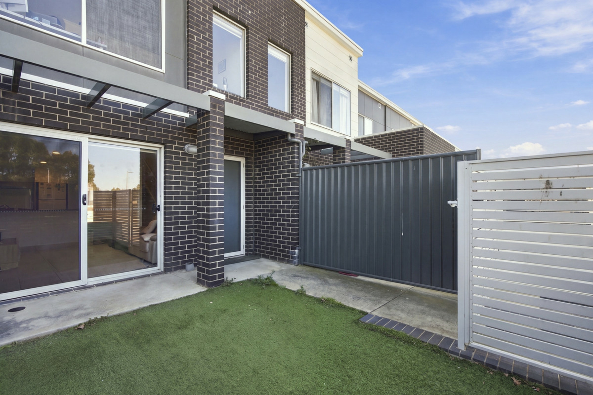 12/41 Pearlman Street — photo 17 of 18