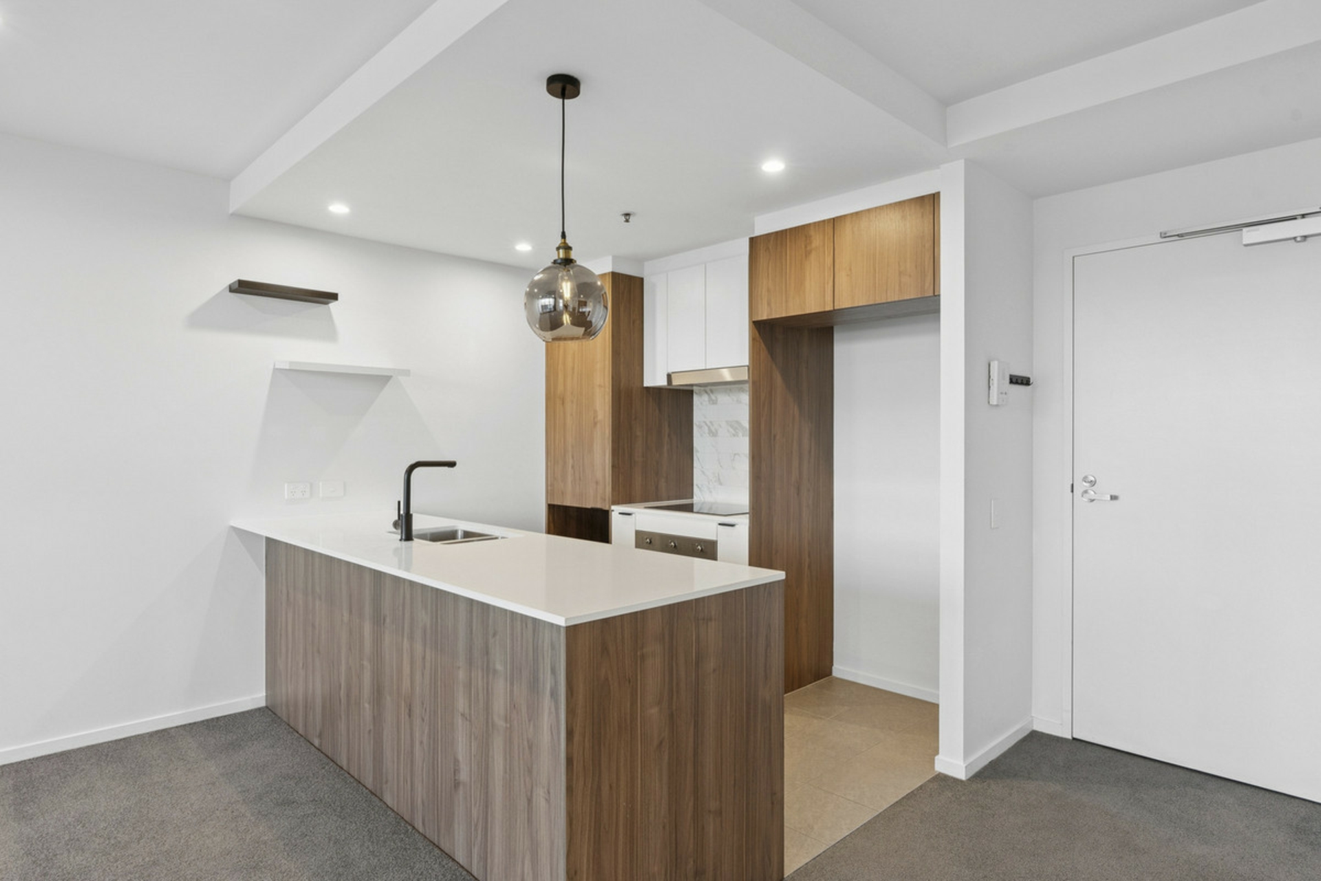 709/15 Bowes Street — photo 5 of 22