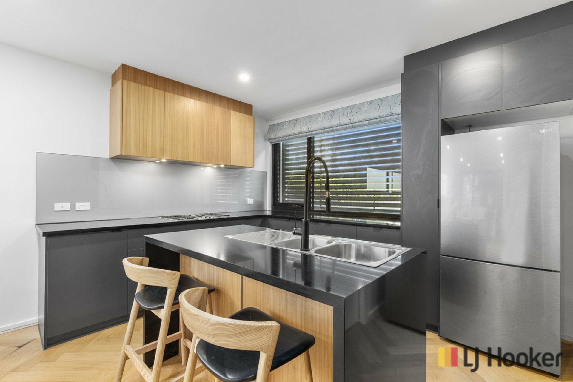 13/70 Henty Street — photo 5 of 16