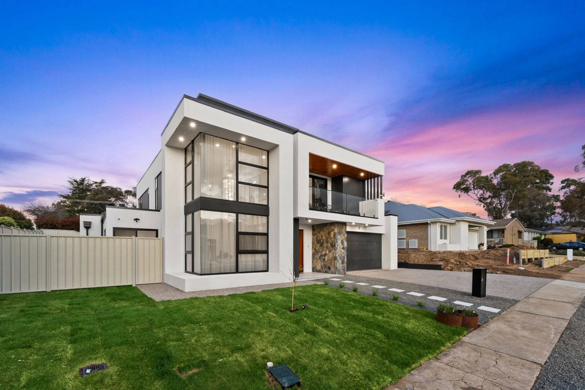 58 Fremantle Drive — photo 2 of 30