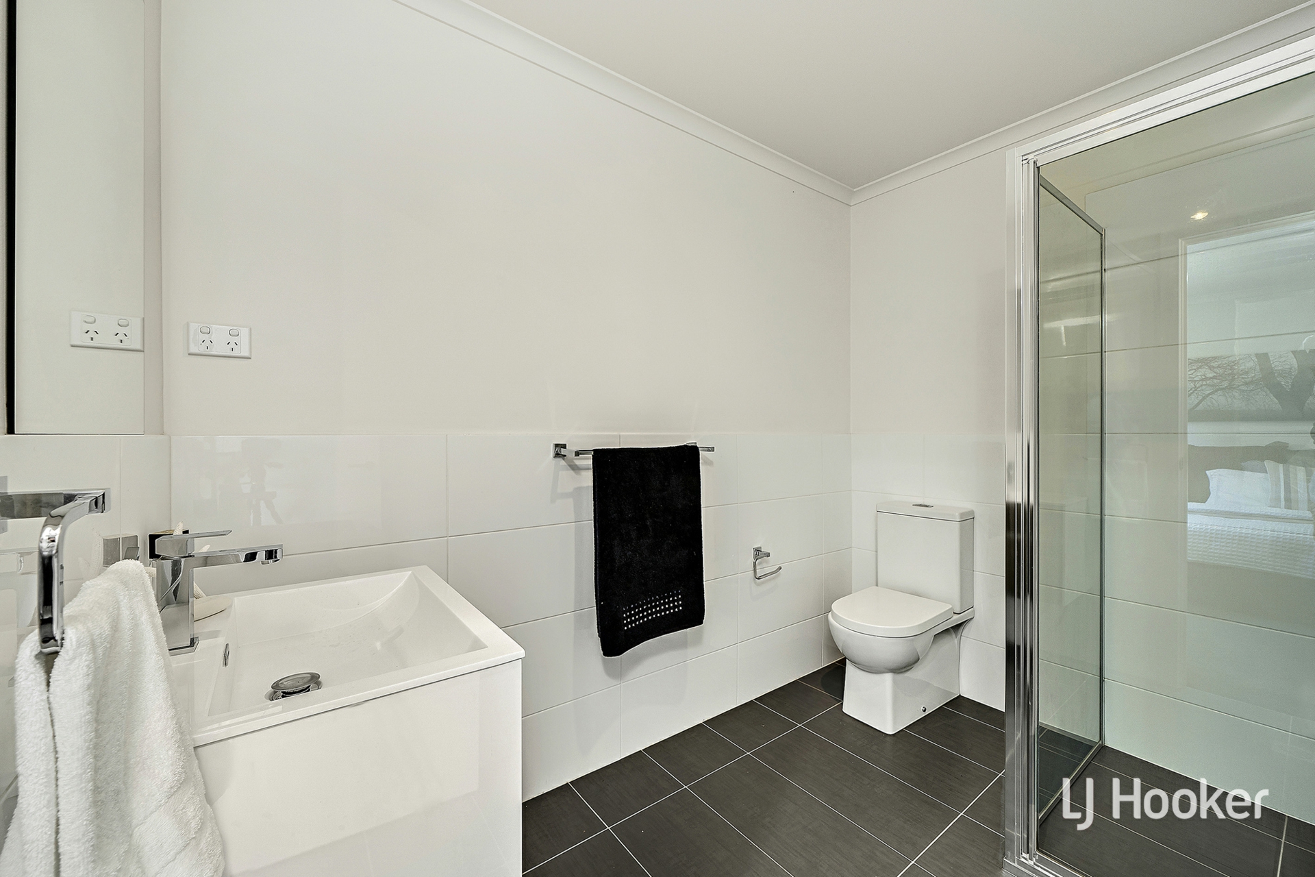 23D Narrambla Terrace — photo 7 of 11