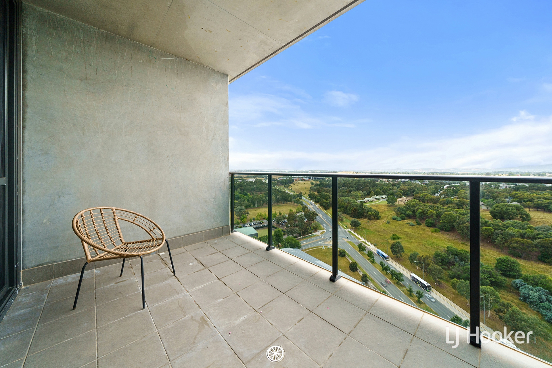 2114/120 Eastern Valley Way, BELCONNEN