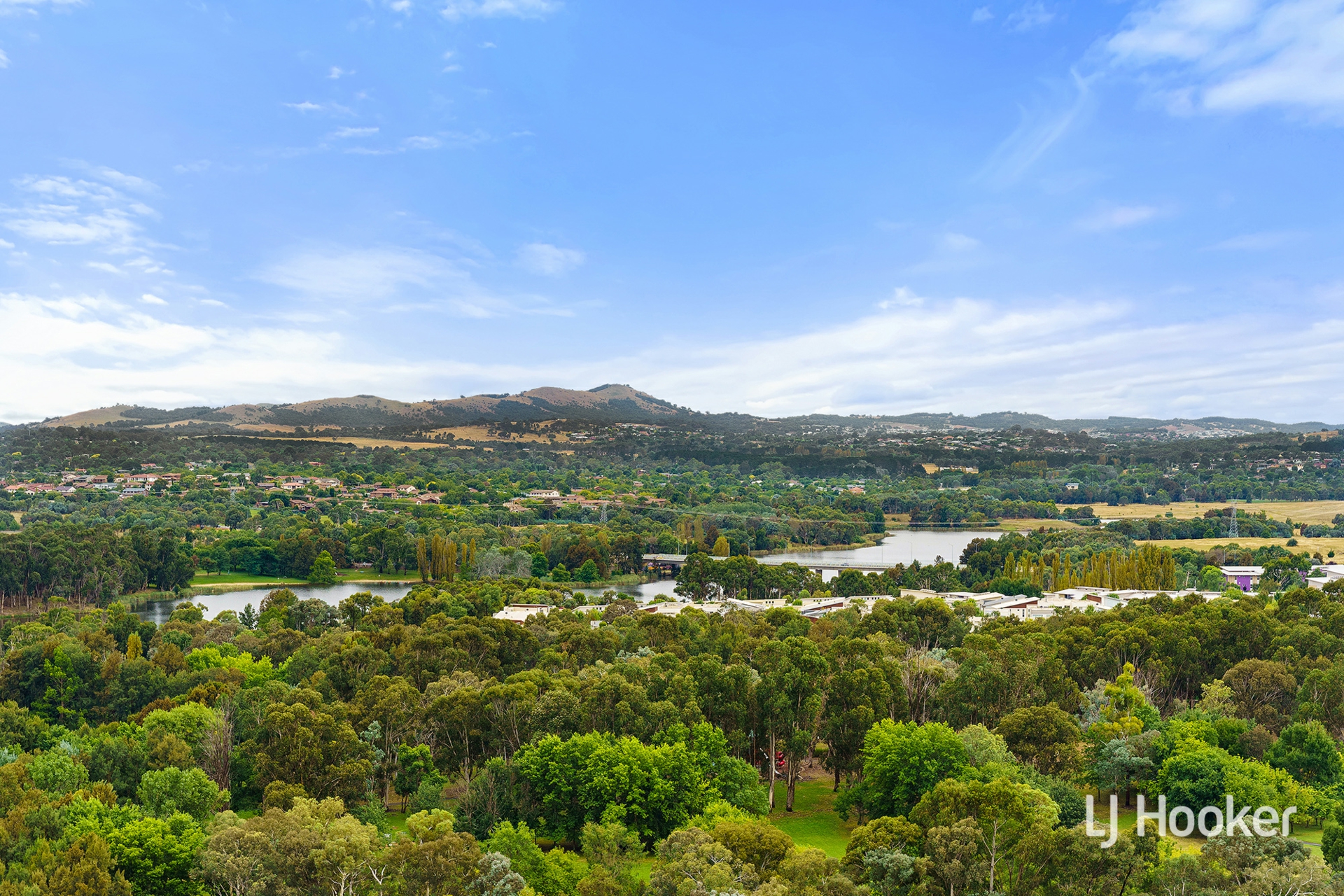 2114/120 Eastern Valley Way, BELCONNEN