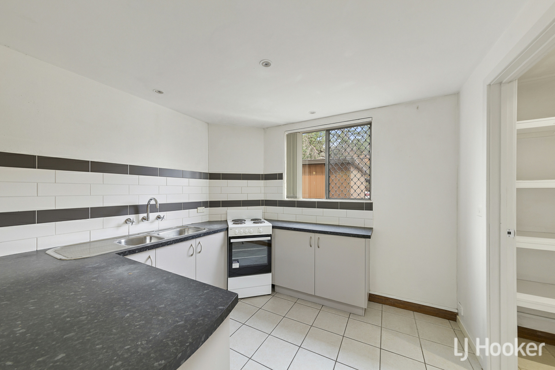 16/127 Rivett Street — photo 2 of 7