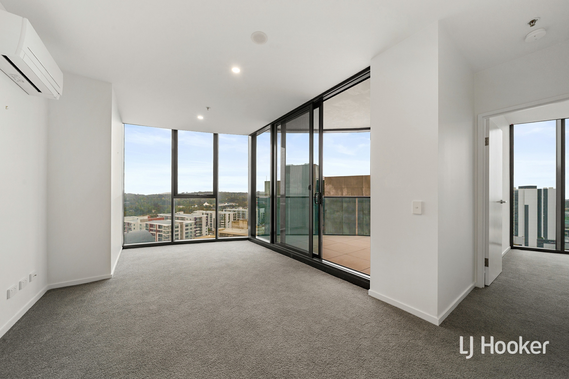 1313/3 Grazier Lane, BELCONNEN