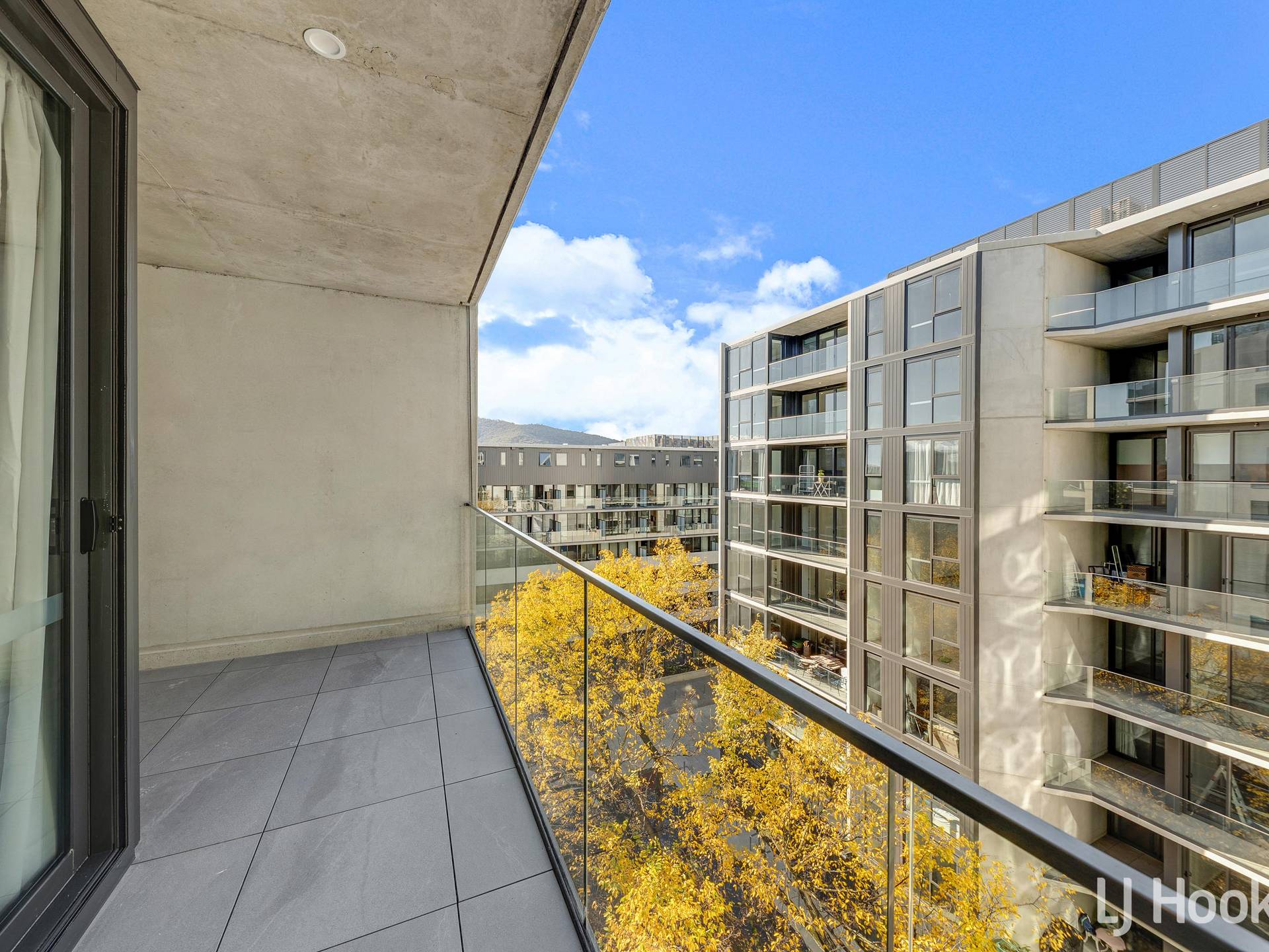 619/61 Cooyong Street, BRADDON