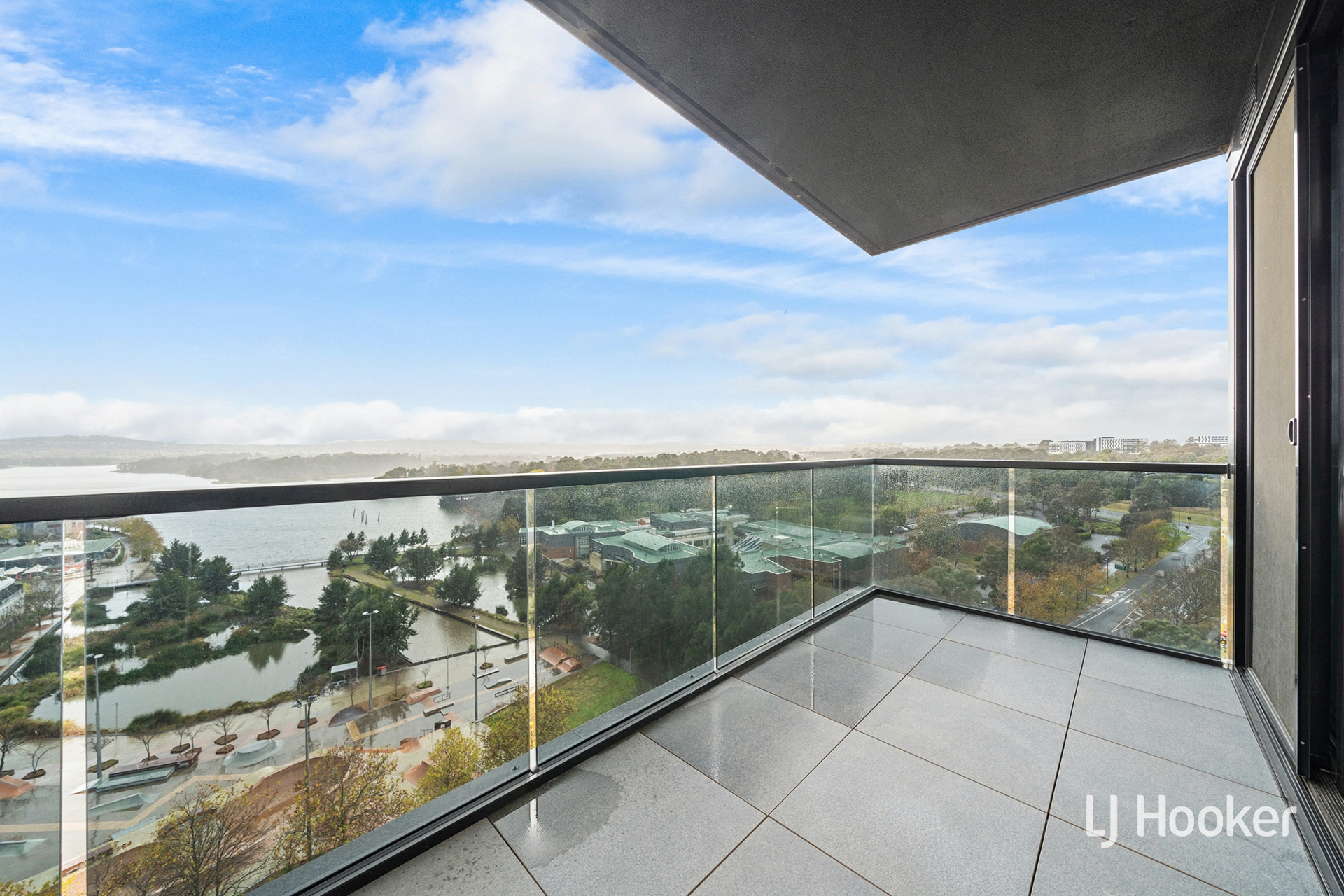 911/4 Grazier Lane, BELCONNEN
