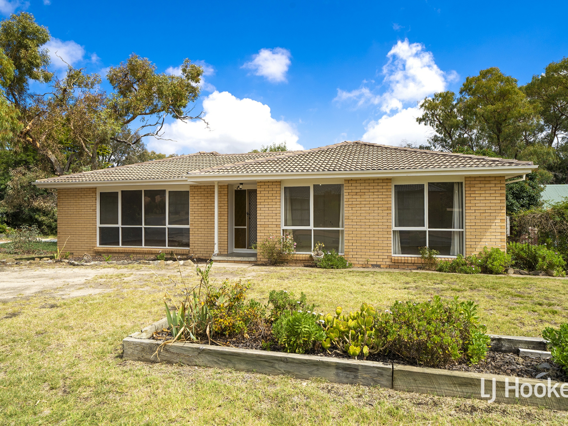 4 Mckid Court, Charnwood