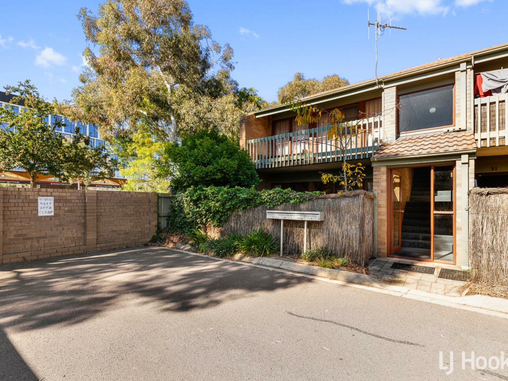 33/20 Oliver Street, Lyneham