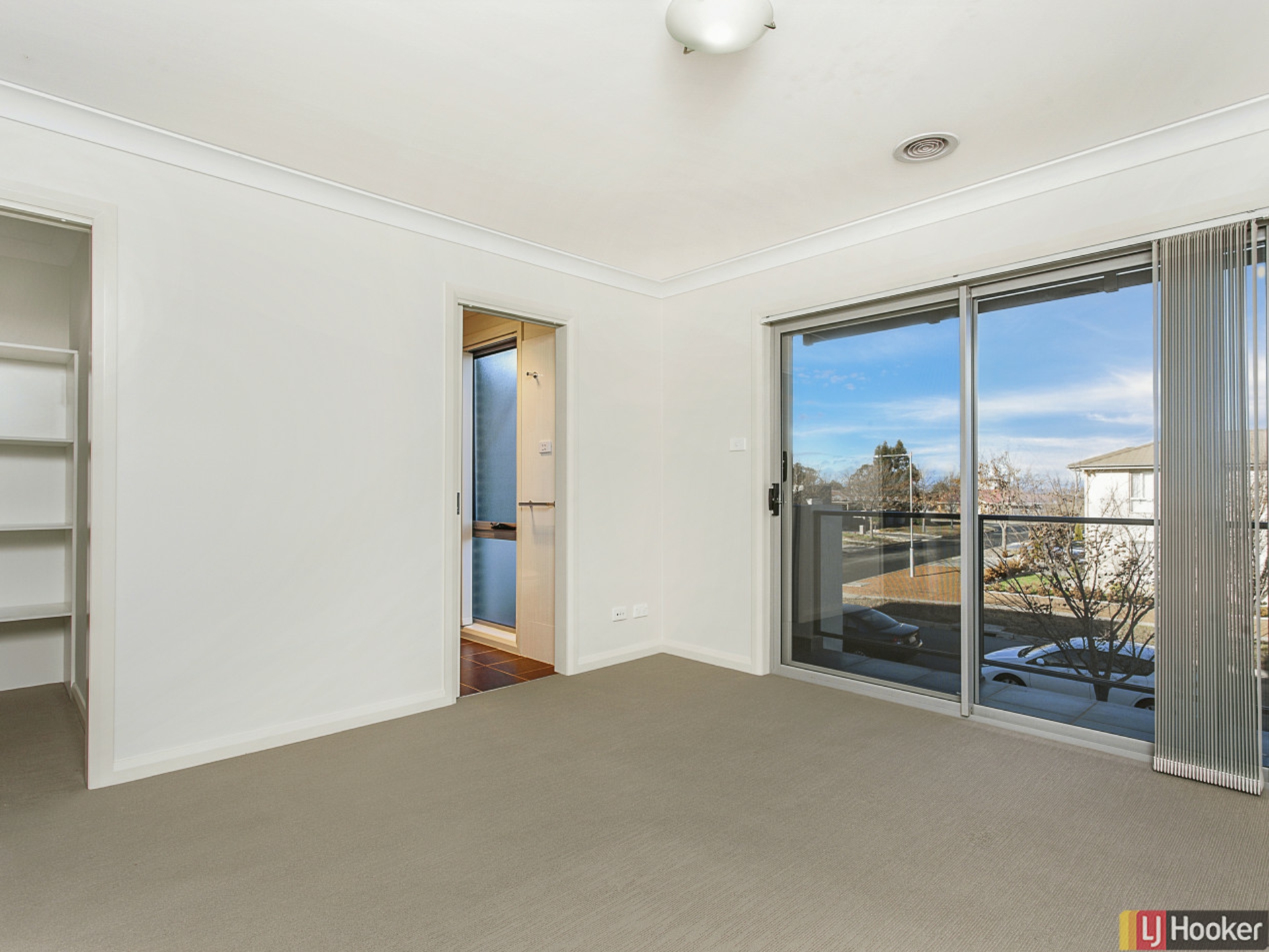 16 Mavis Latham Street, FRANKLIN