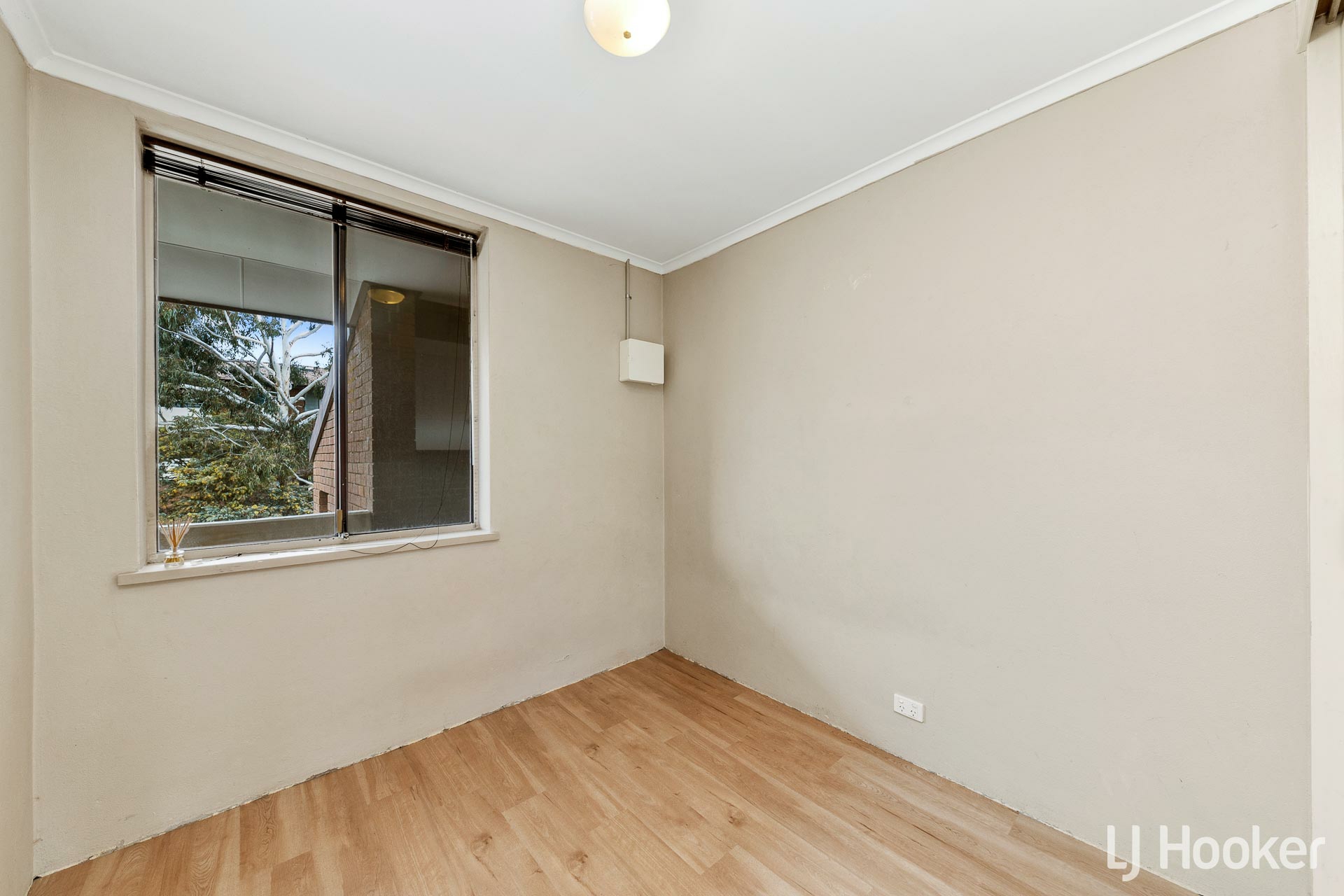 22/28 Springvale Drive, HAWKER