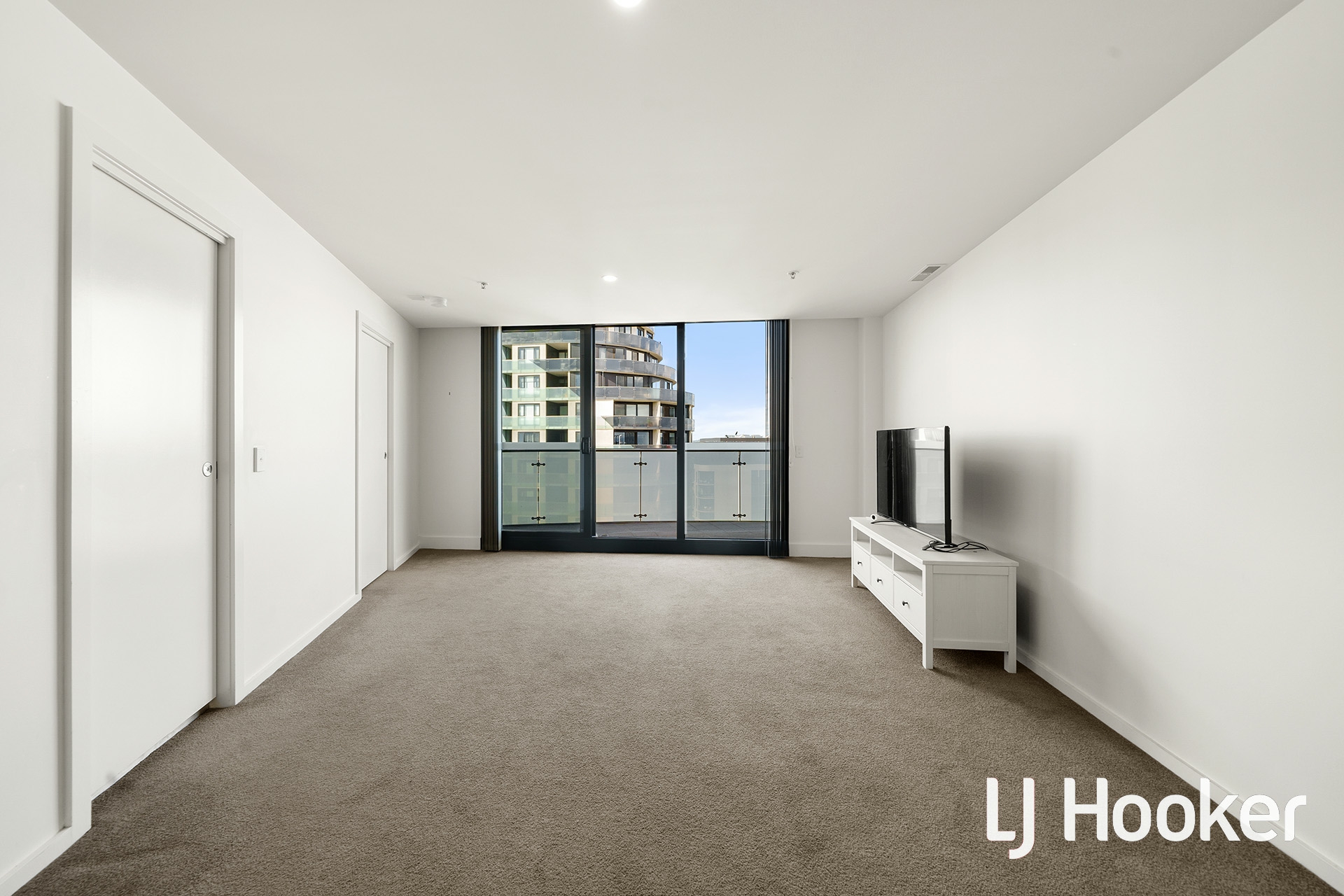 215/1 Anthony Rolfe Avenue, GUNGAHLIN