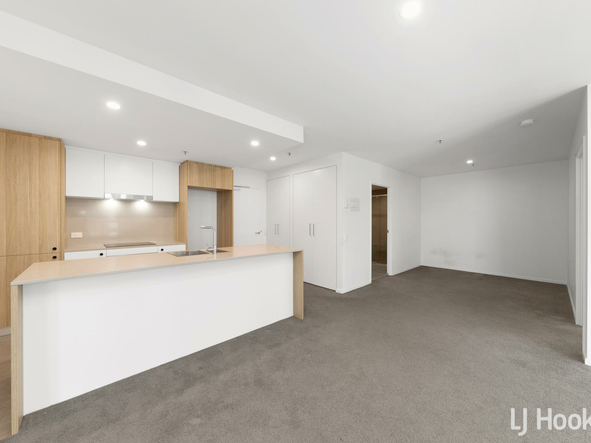 204/6 Grazier Lane, BELCONNEN